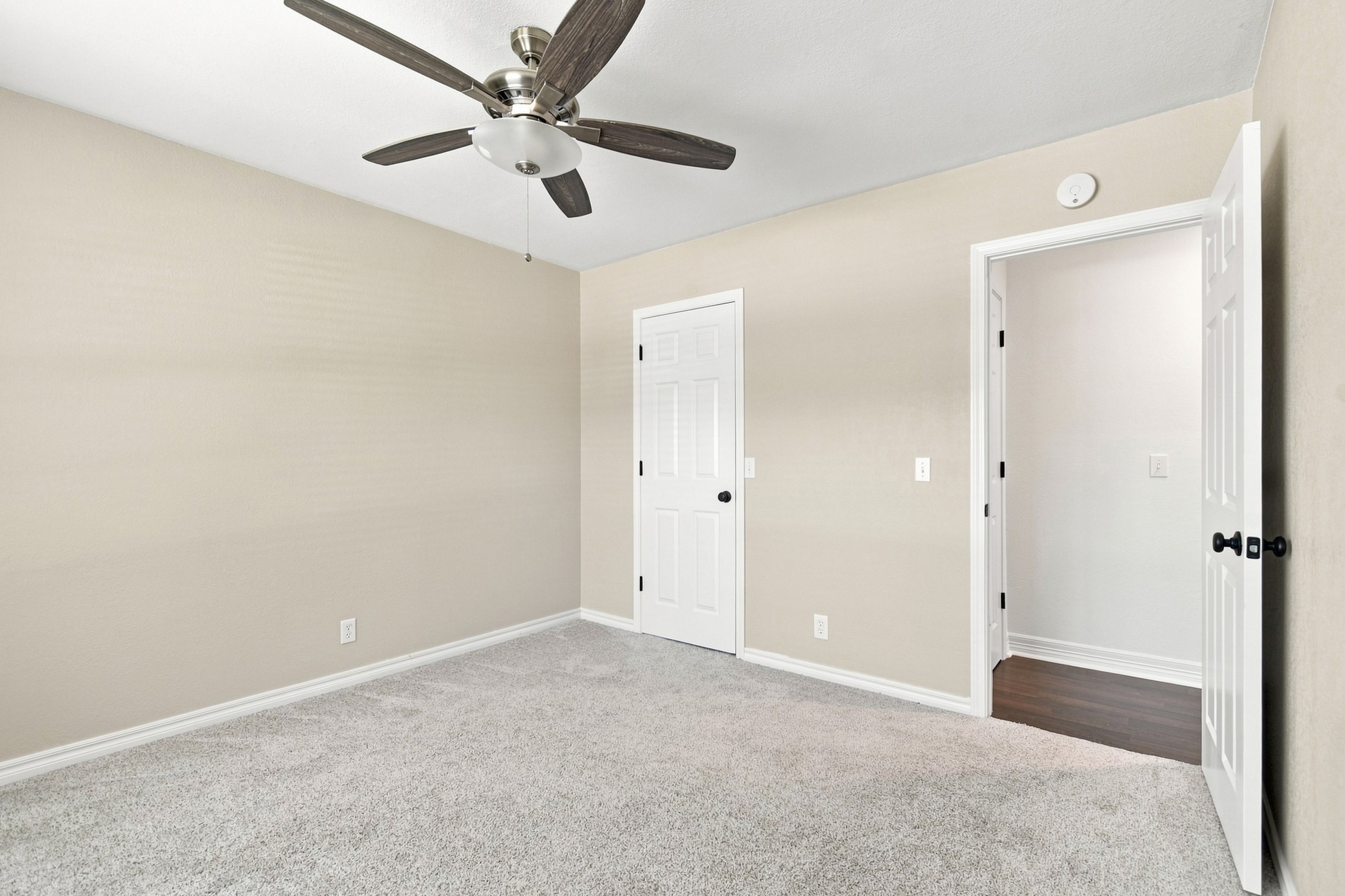 2317 W Nashville Court Property Photo 25