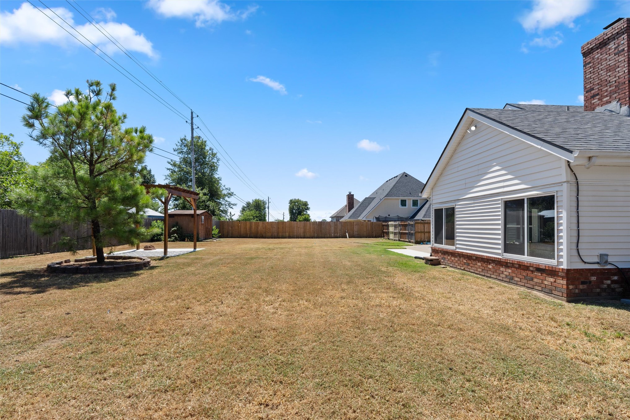 2624 Montrose Drive Property Photo 42