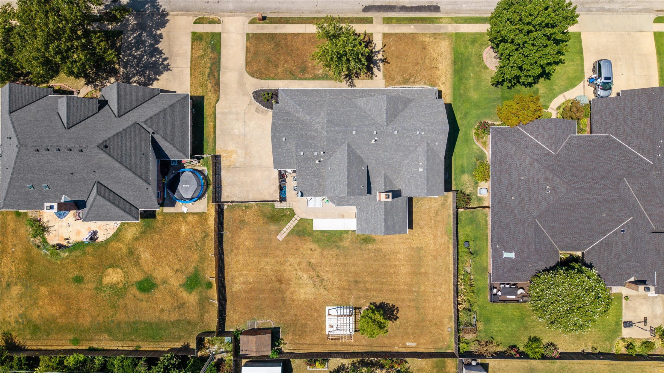 2624 Montrose Drive Property Photo 45