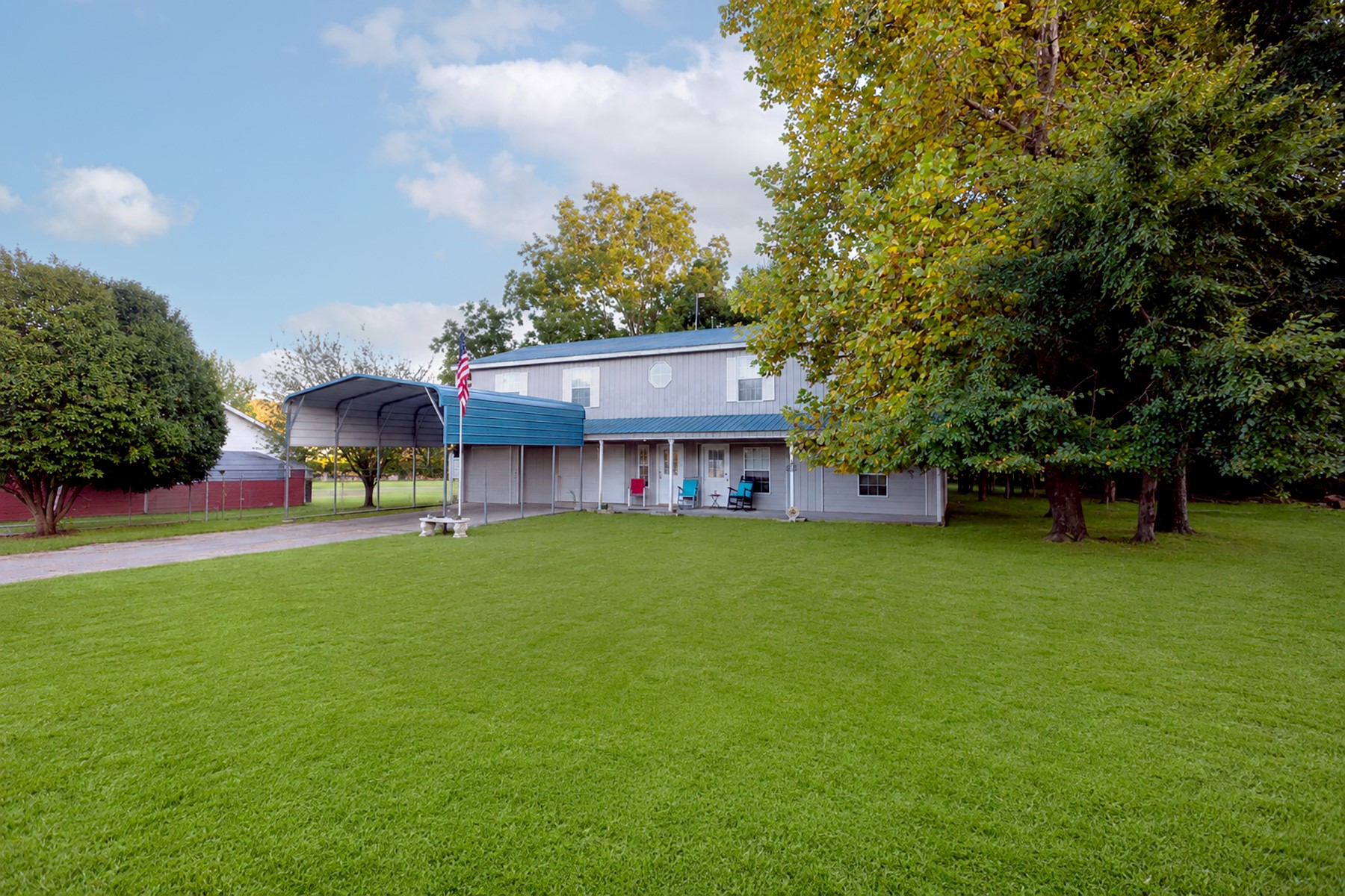246 Country Club Boulevard N Property Photo 60