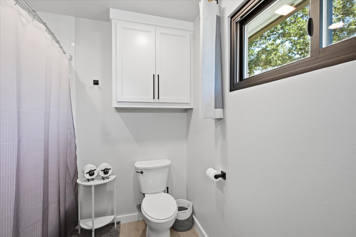 16463 County Road 3600 Property Photo 33
