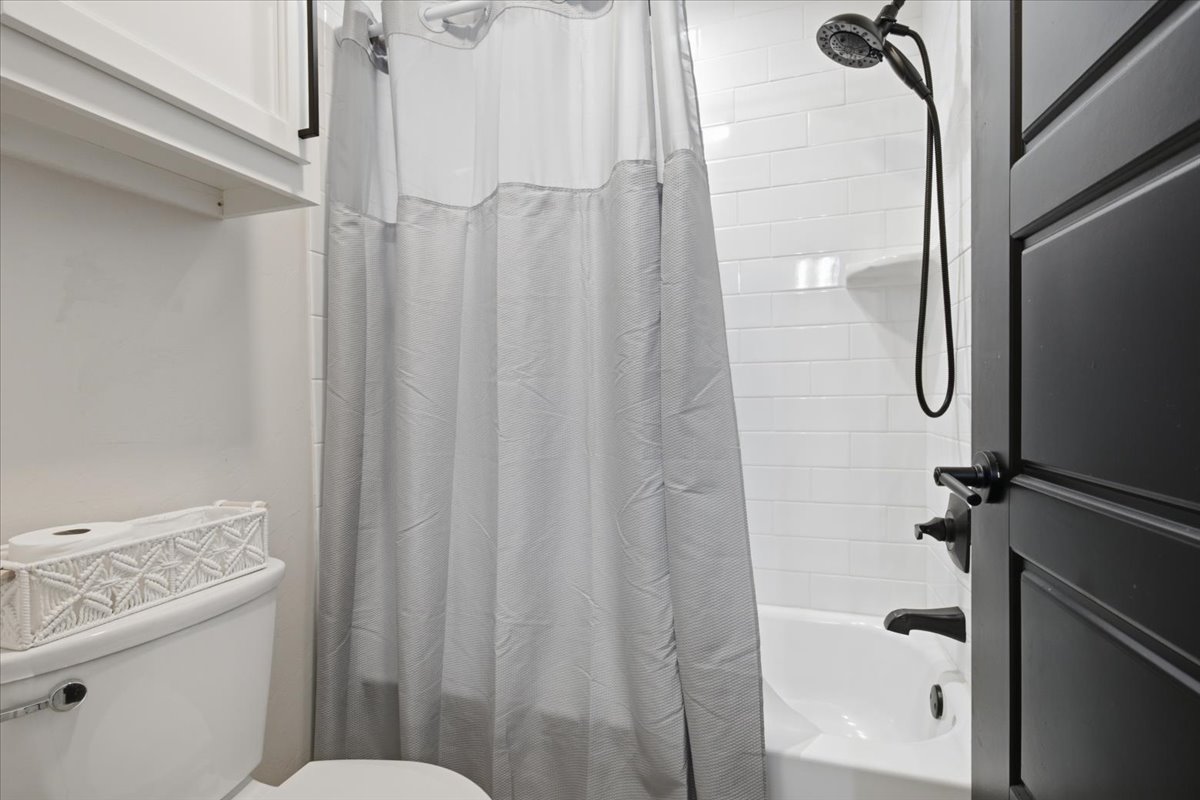 16463 County Road 3600 Property Photo 41