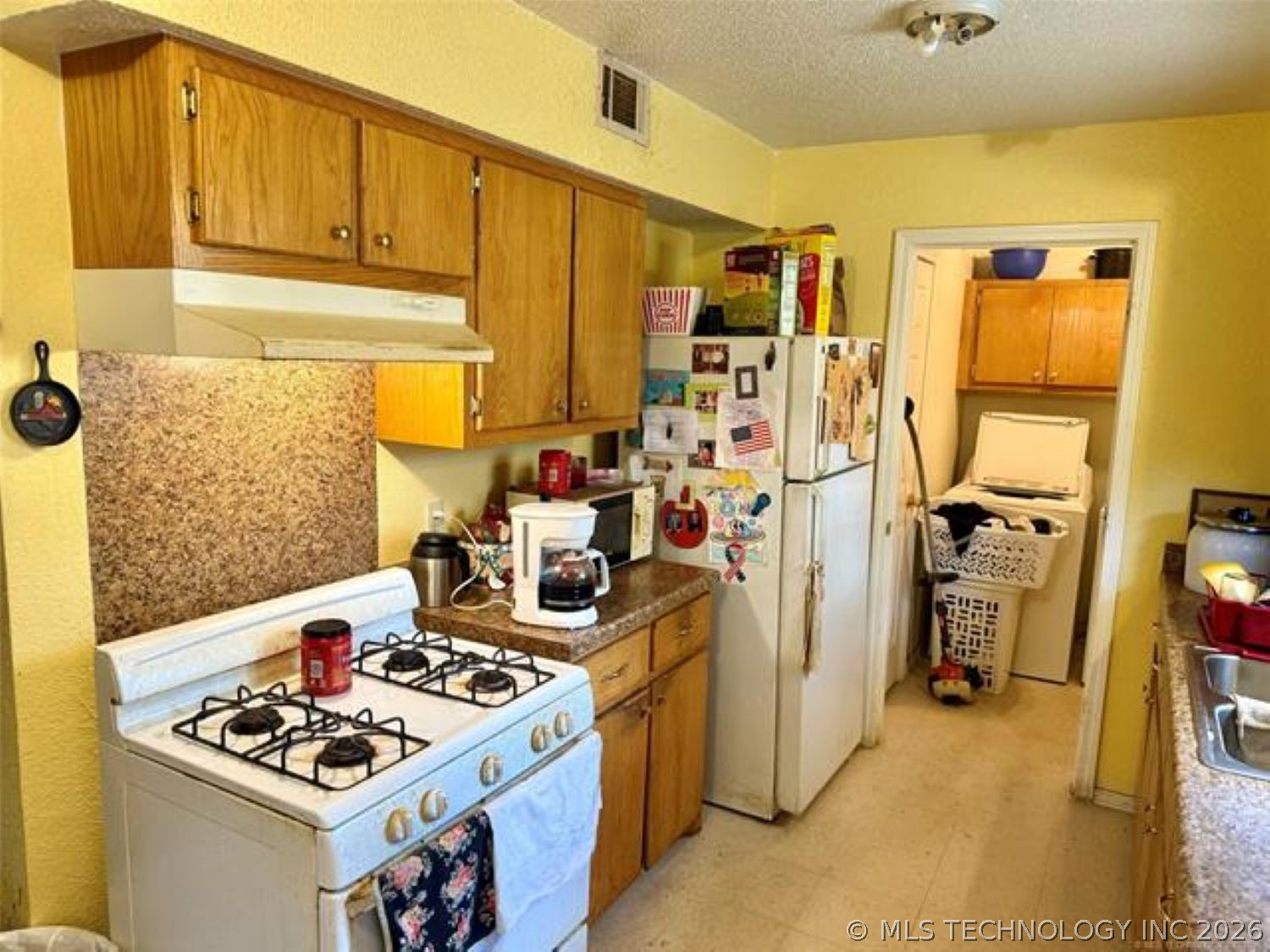 815 E Tutt Street Property Photo 4