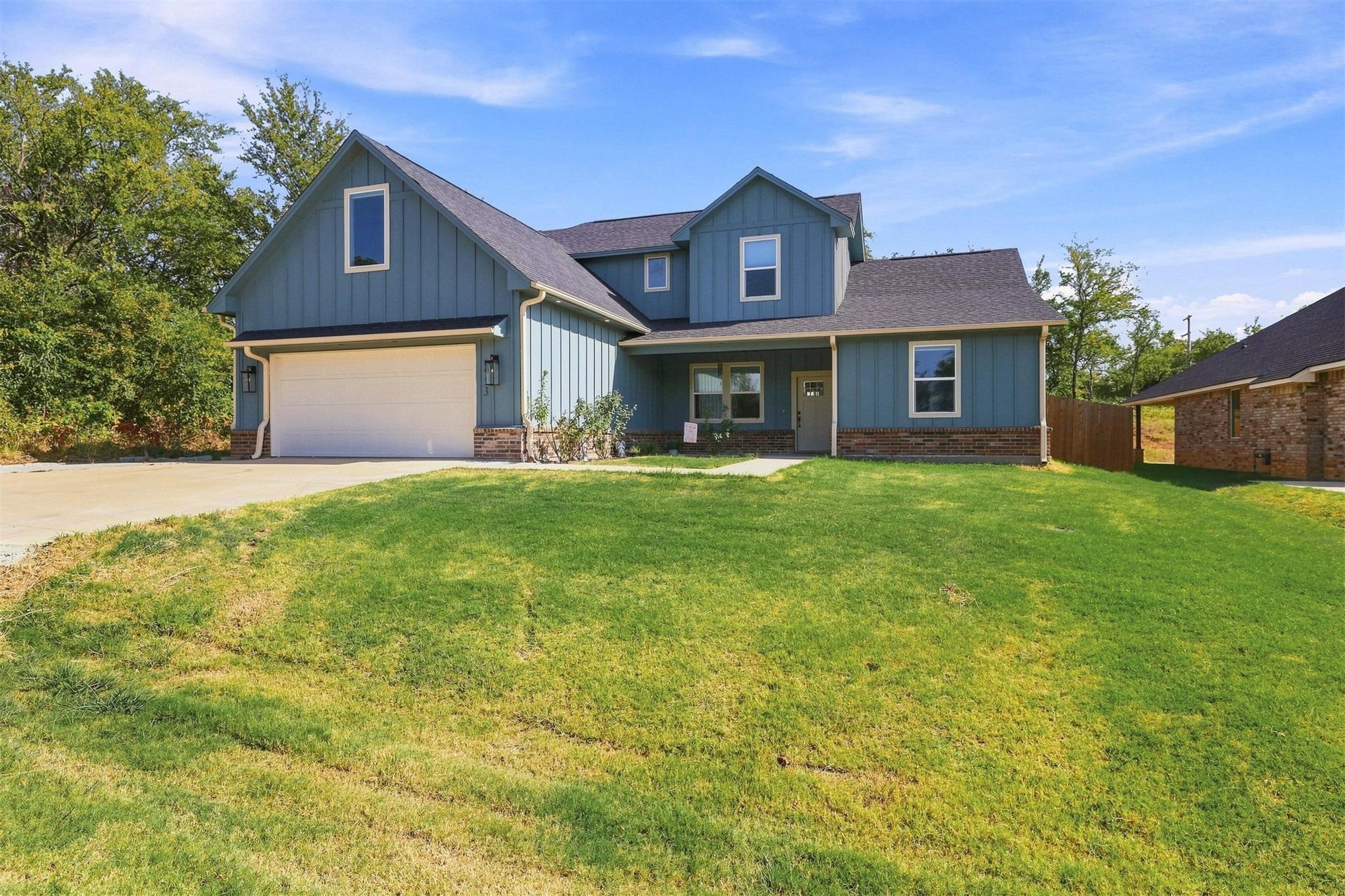 6953 River Oak Property Photo 3