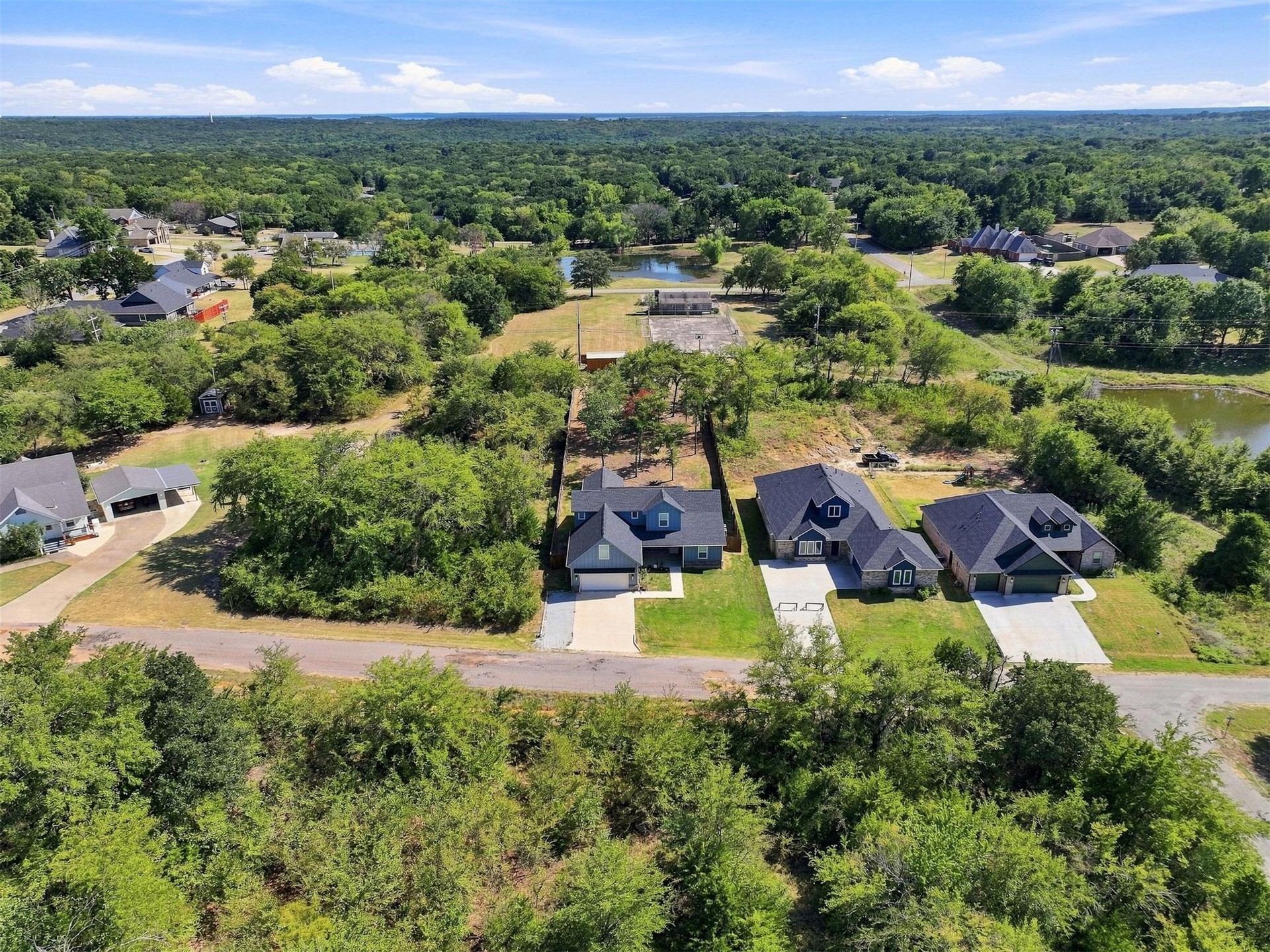 6953 River Oak Property Photo 6