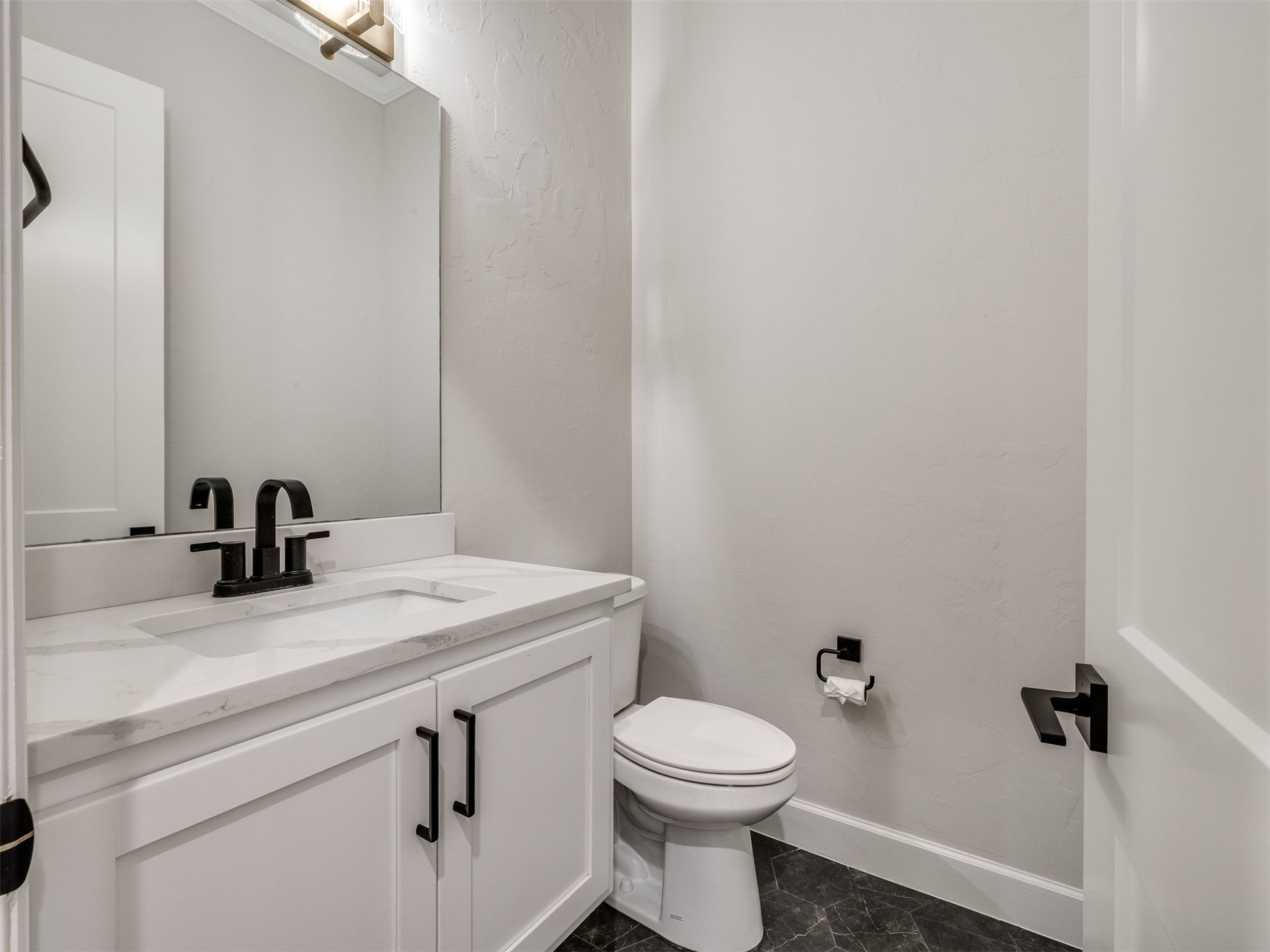 3211 E 169th Street S Property Photo 54