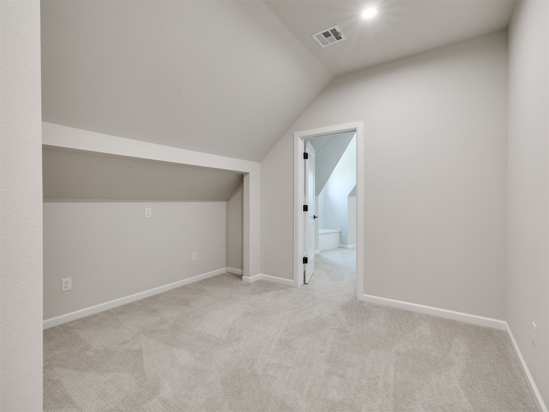 3211 E 169th Street S Property Photo 76