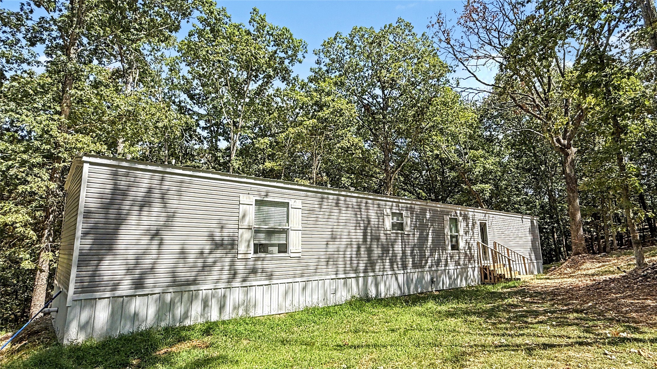 10112 Sandstone Road Property Photo 1