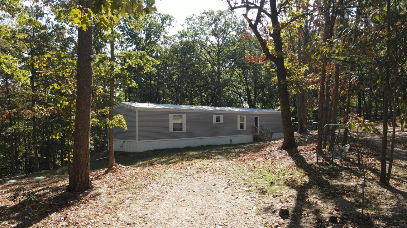 10112 Sandstone Road Property Photo 1