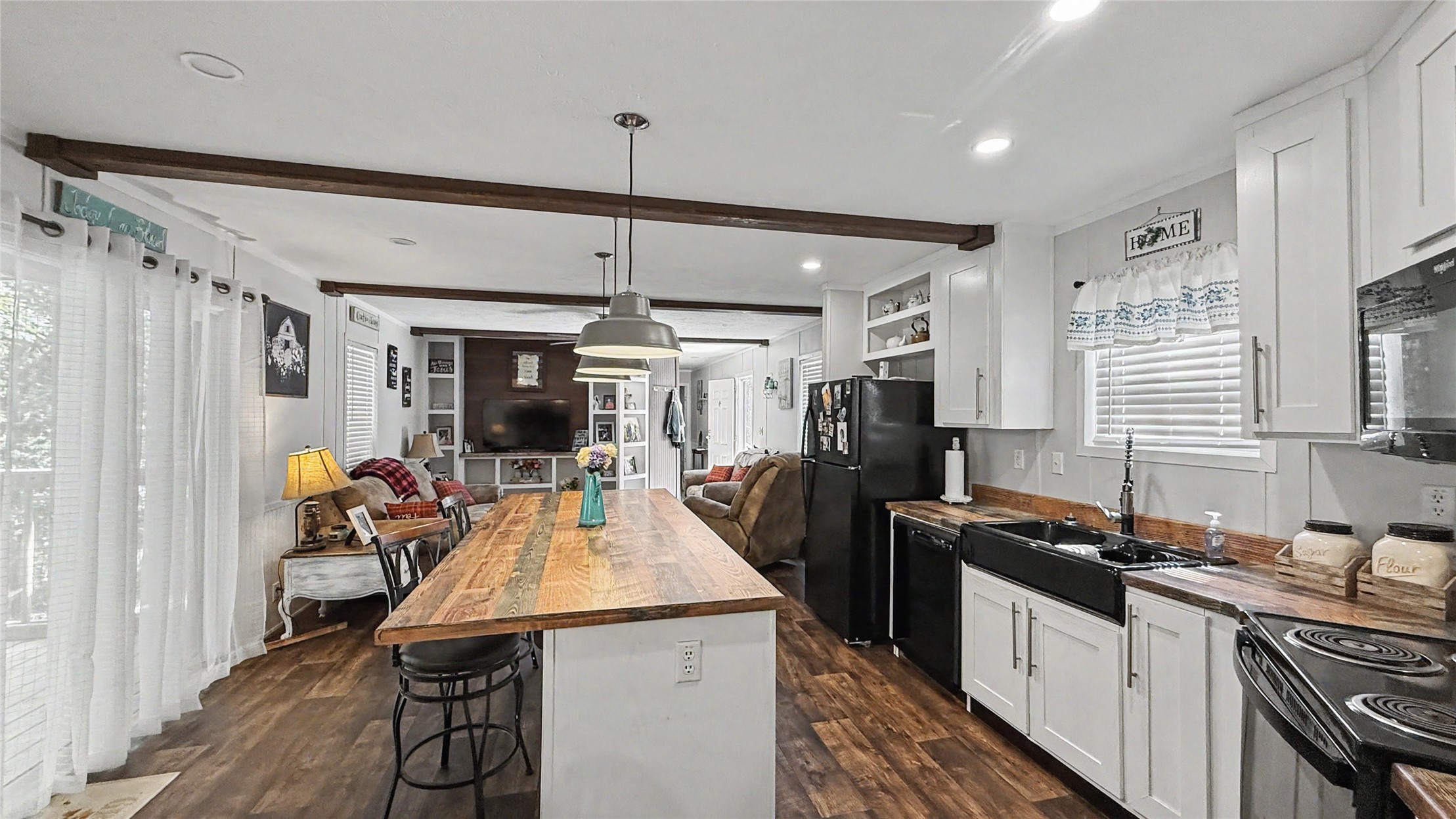 10112 Sandstone Road Property Photo 8