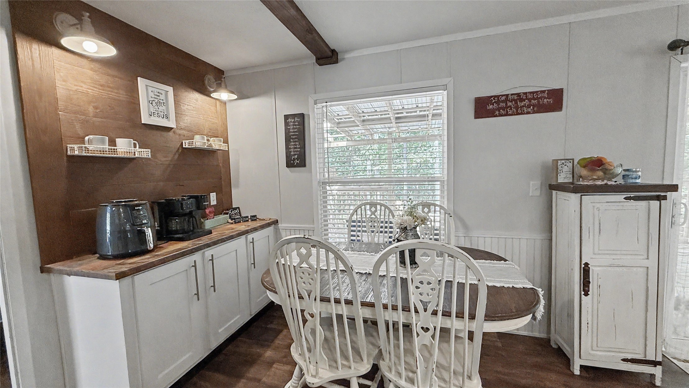 10112 Sandstone Road Property Photo 14
