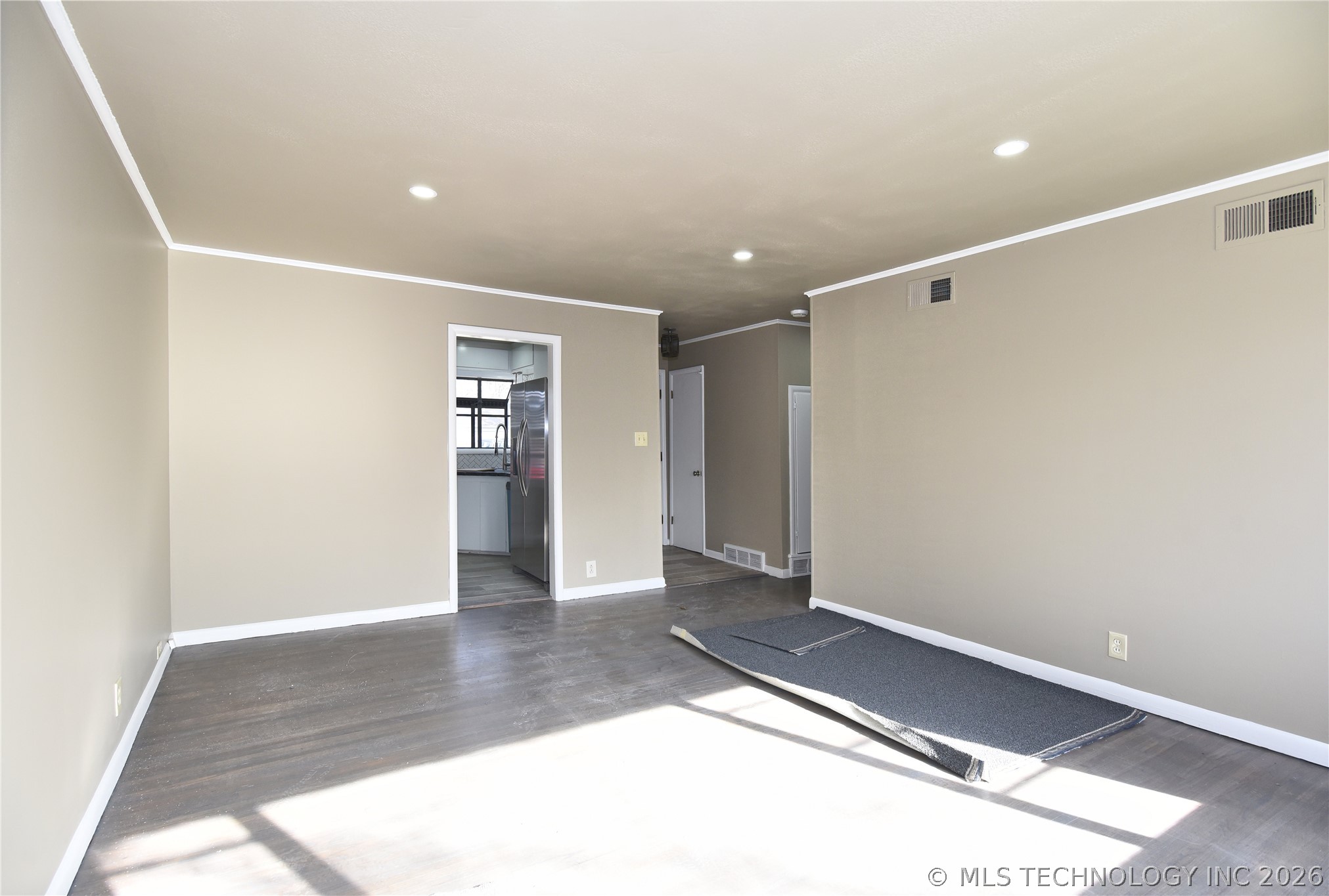 5746 E 26th Place Property Photo 8