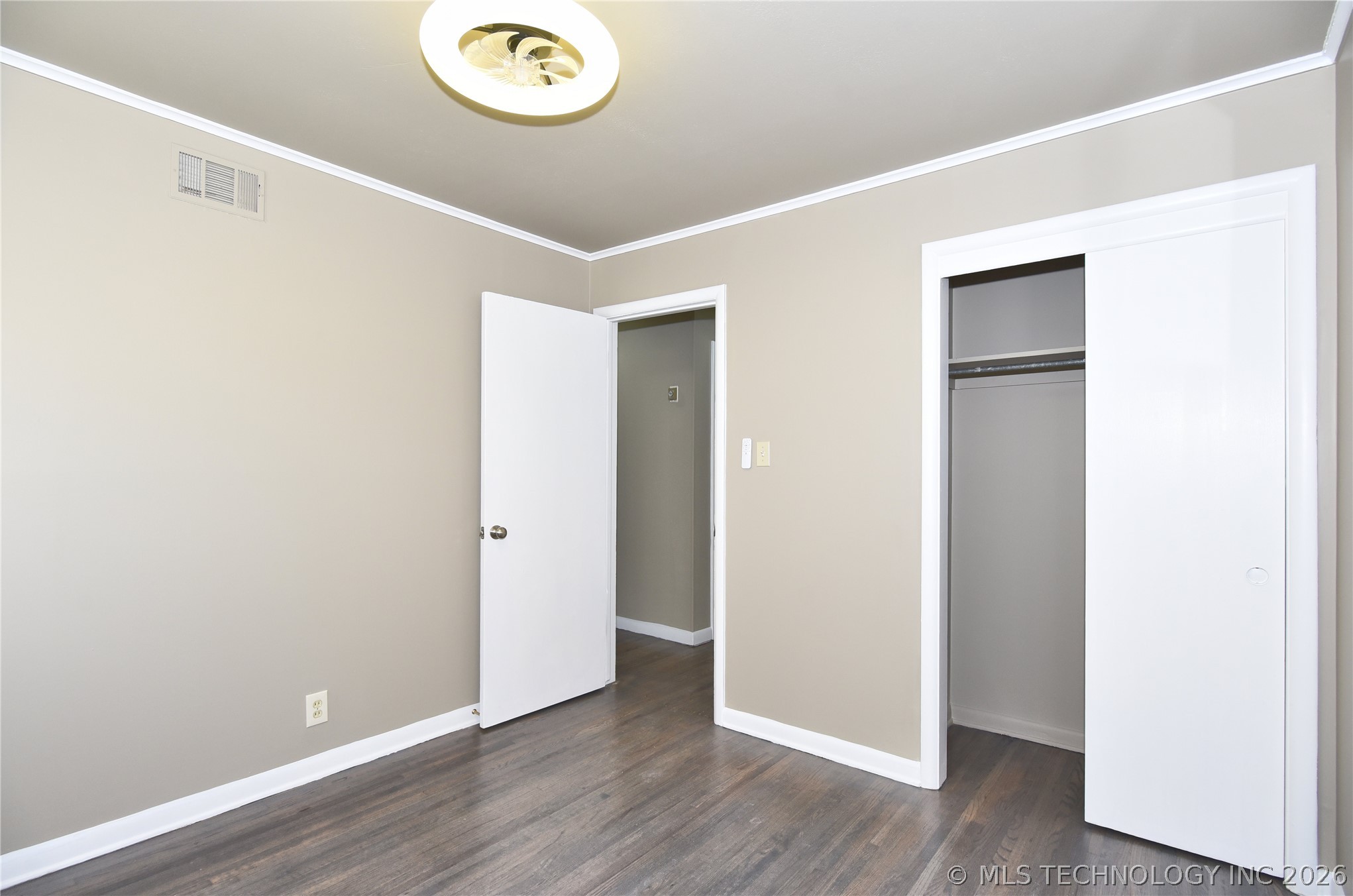 5746 E 26th Place Property Photo 15