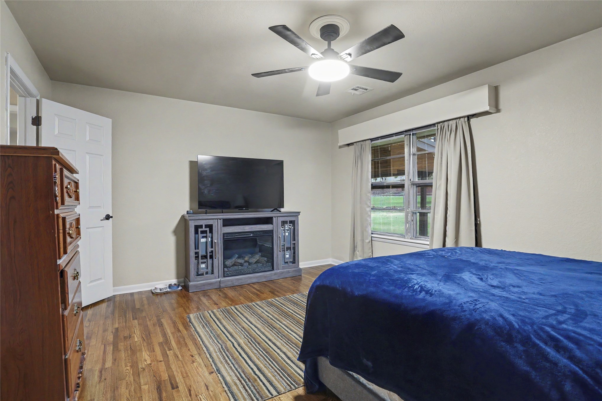 641 Apple Street Property Photo 15