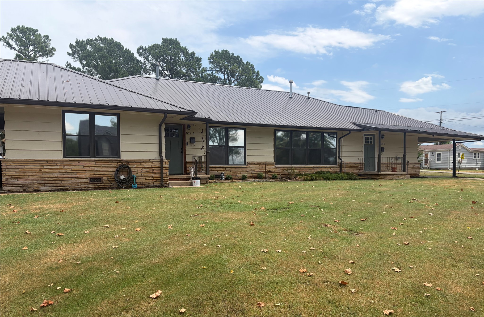 641 Apple Street Property Photo 39