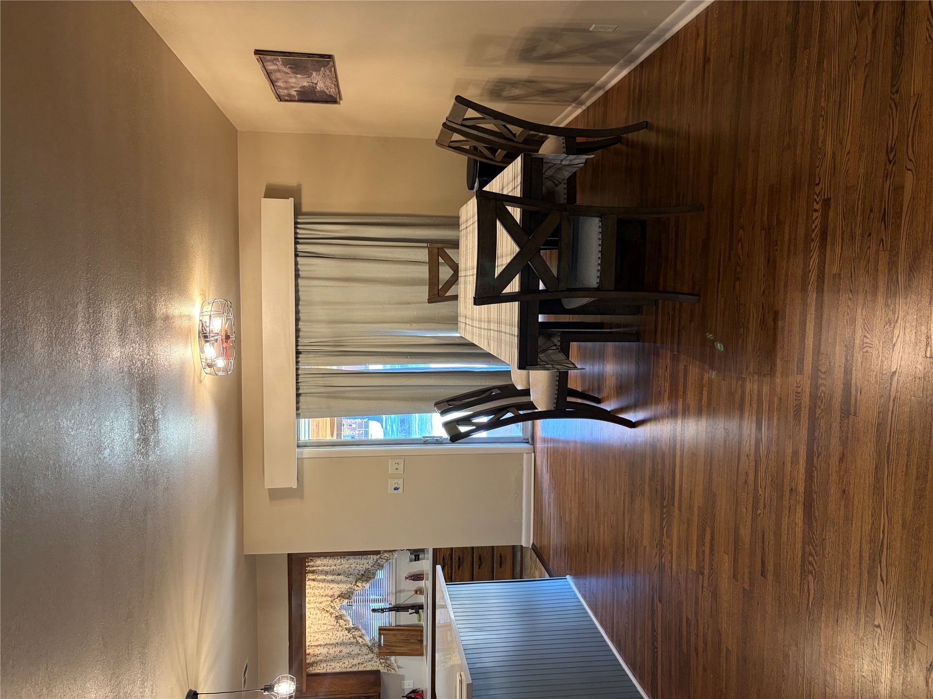 641 Apple Street Property Photo 45