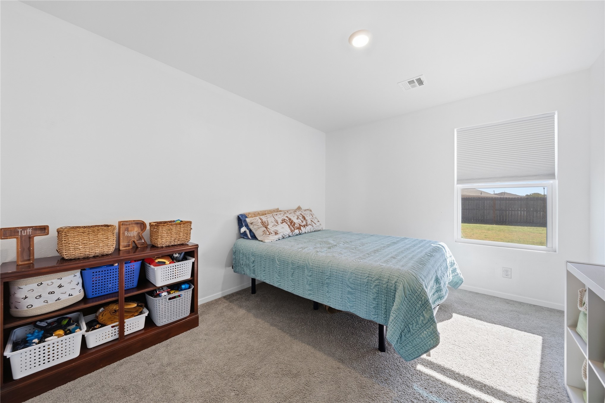 14217 N 75 East Avenue Property Photo 17