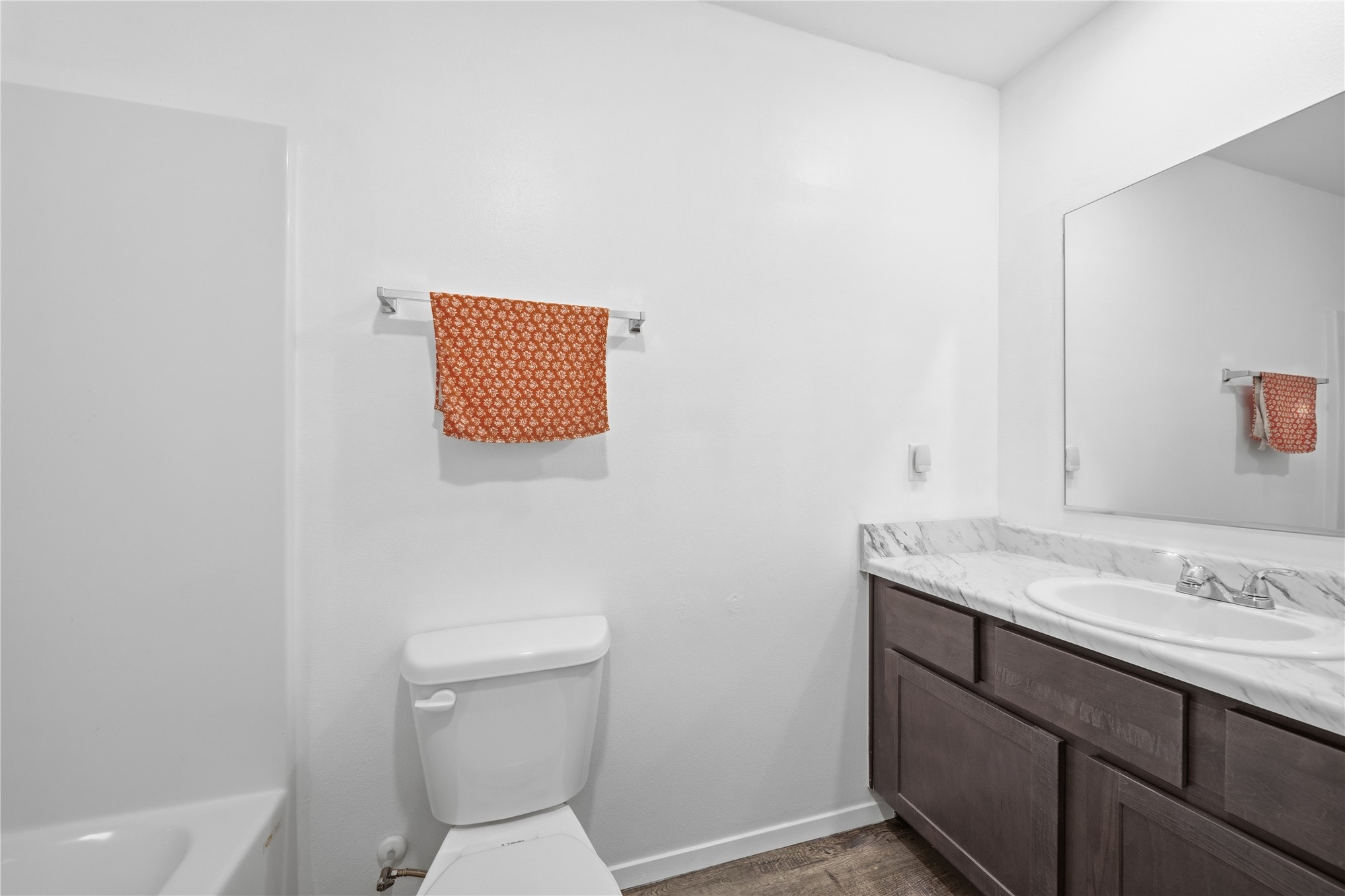 14217 N 75 East Avenue Property Photo 21