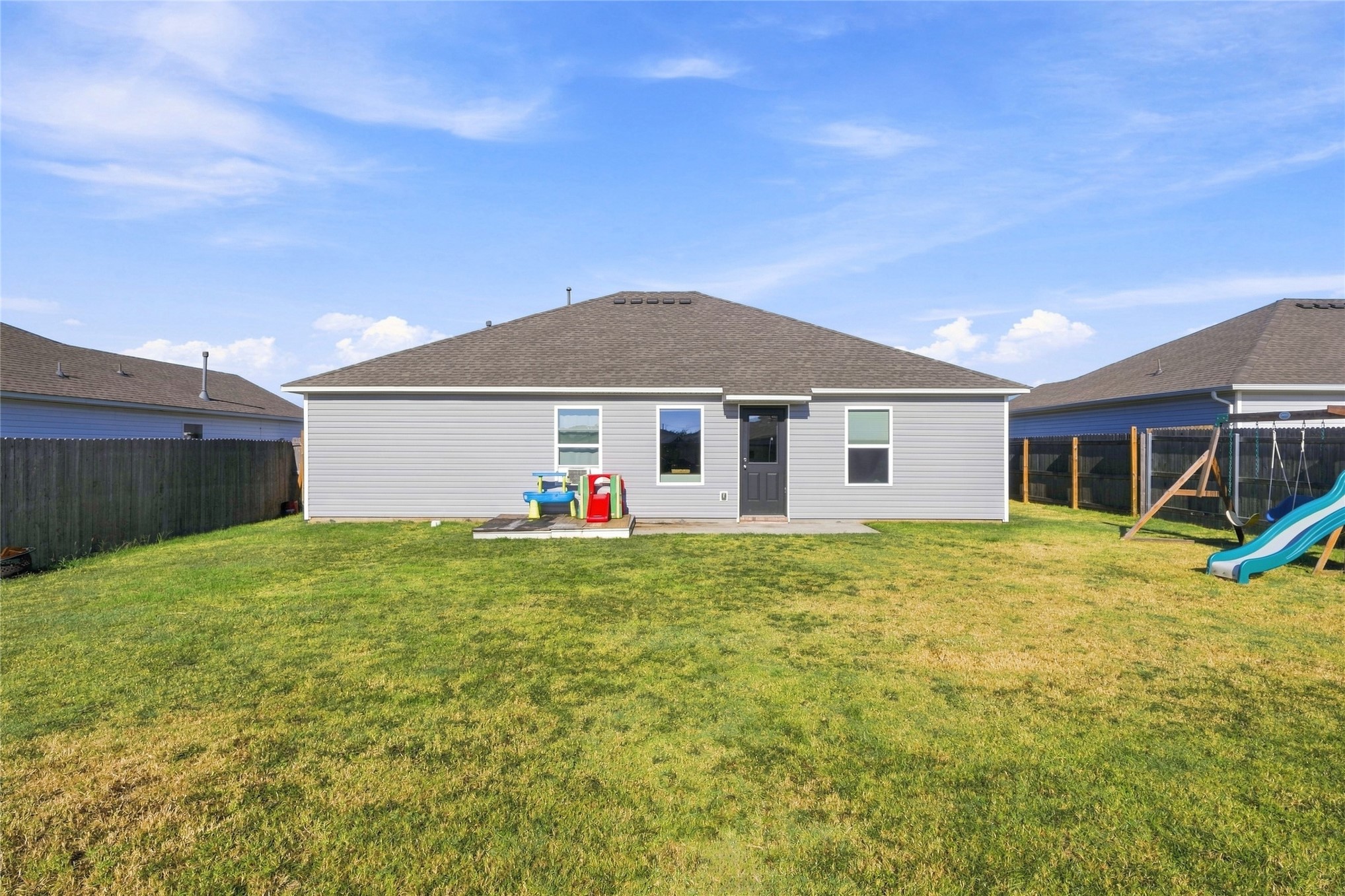 14217 N 75 East Avenue Property Photo 23