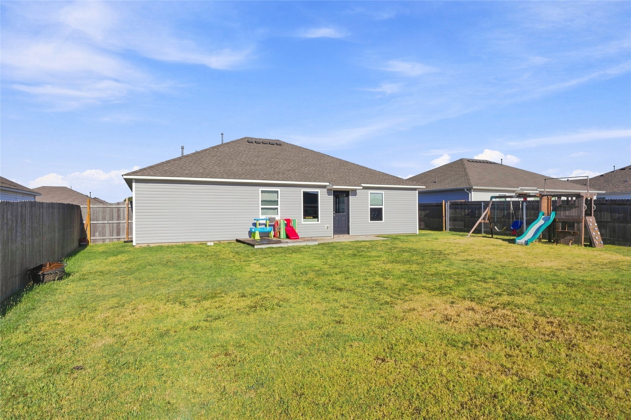 14217 N 75 East Avenue Property Photo 24