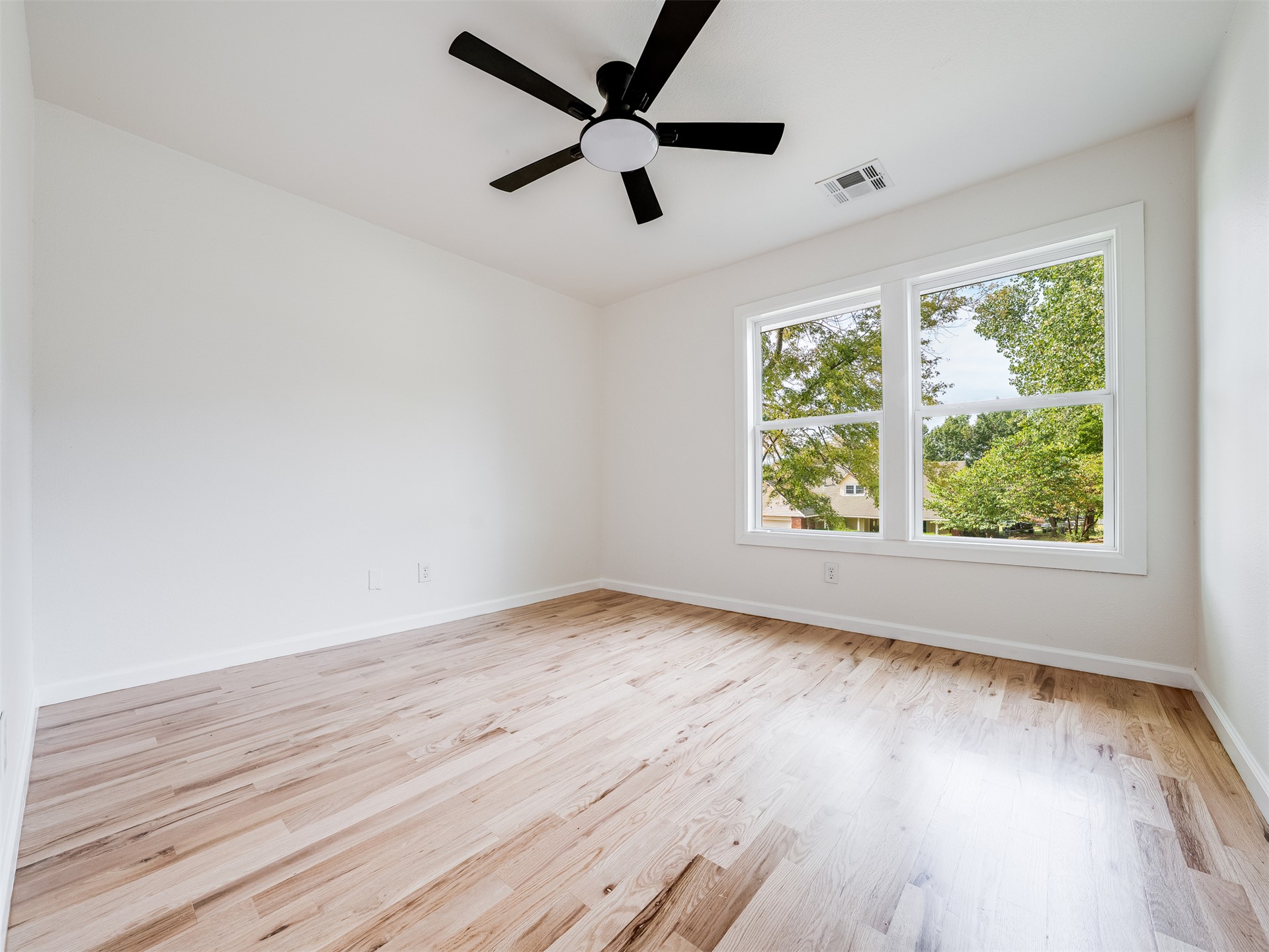 24038 Lamb Terrace Property Photo 22