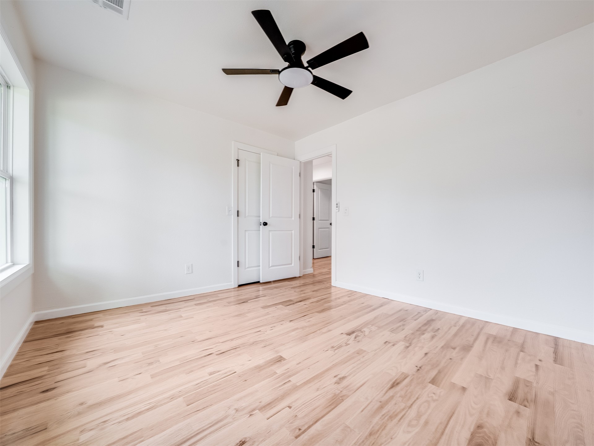 24038 Lamb Terrace Property Photo 23