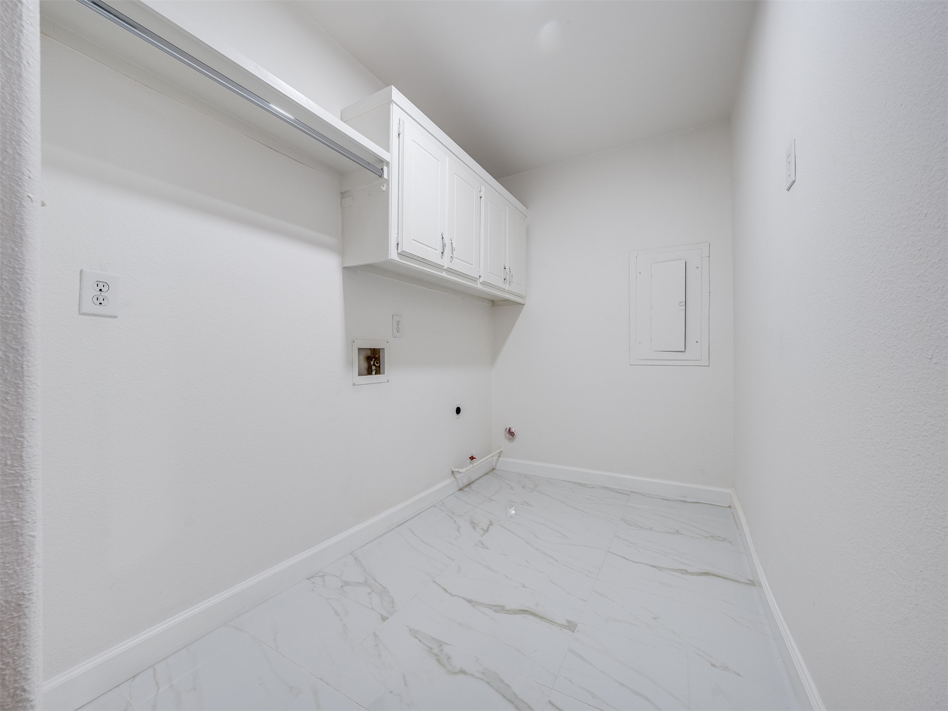 24038 Lamb Terrace Property Photo 25