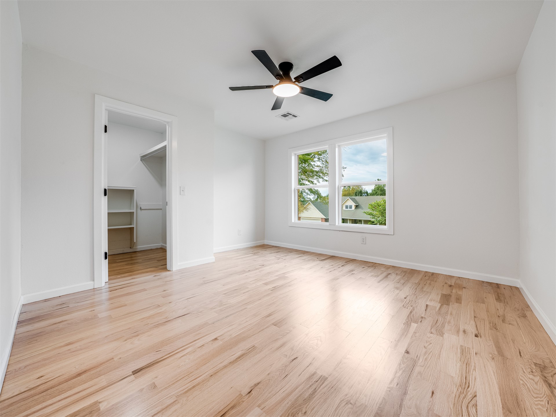 24038 Lamb Terrace Property Photo 30