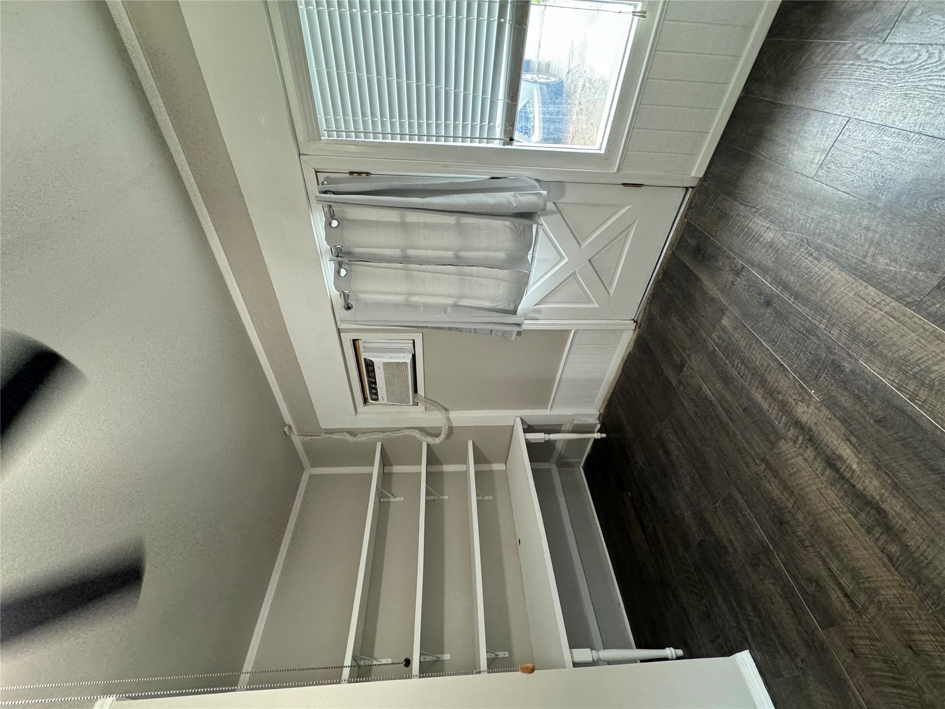 1701 Smith Property Photo 6