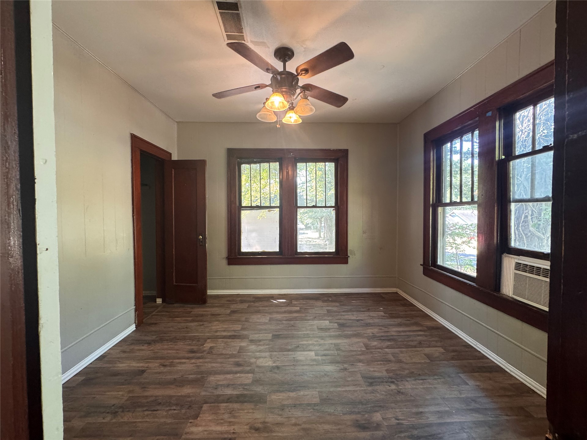 1116 5th Street N Property Photo 6
