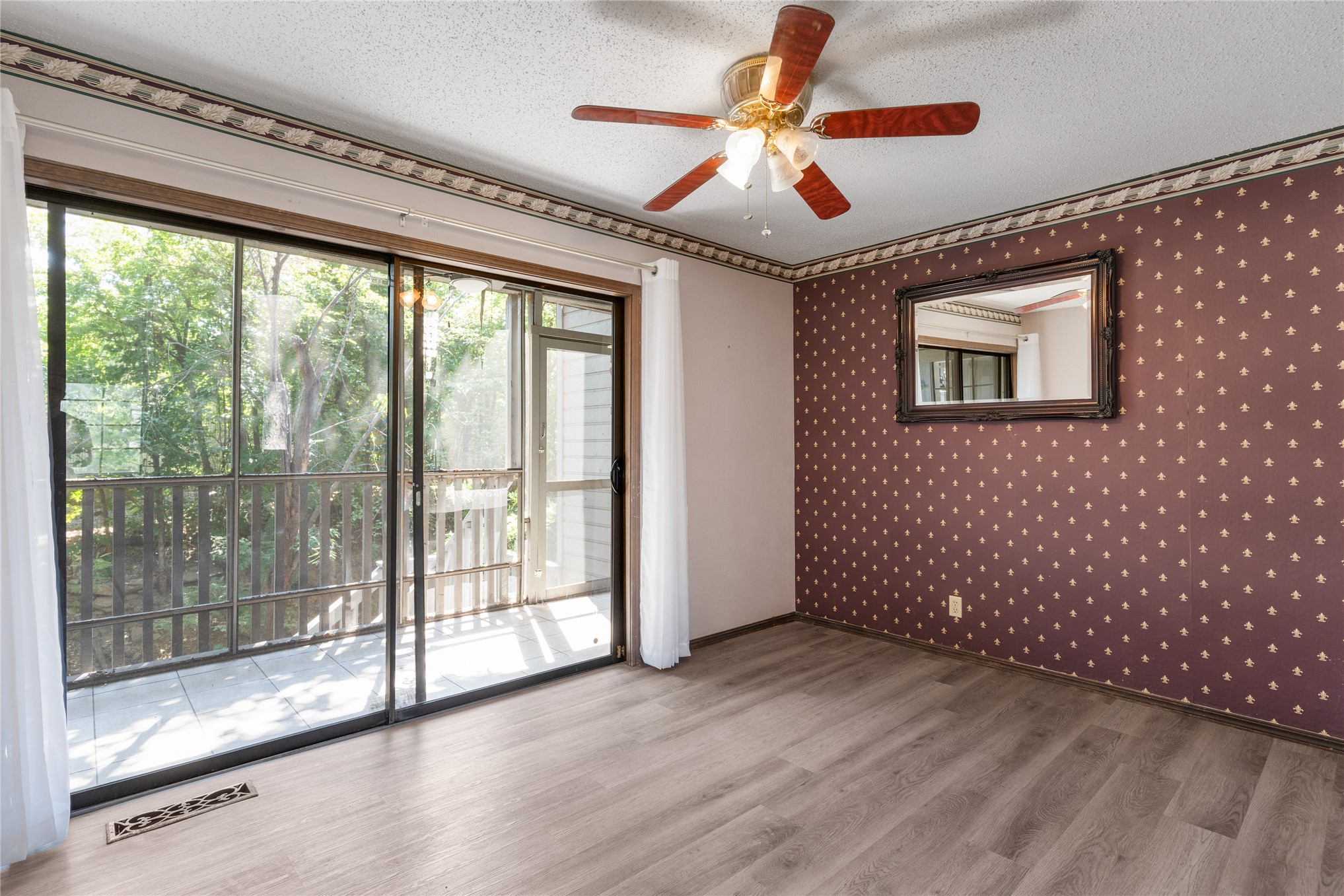 7435 S Winston Place 602 Property Photo 12