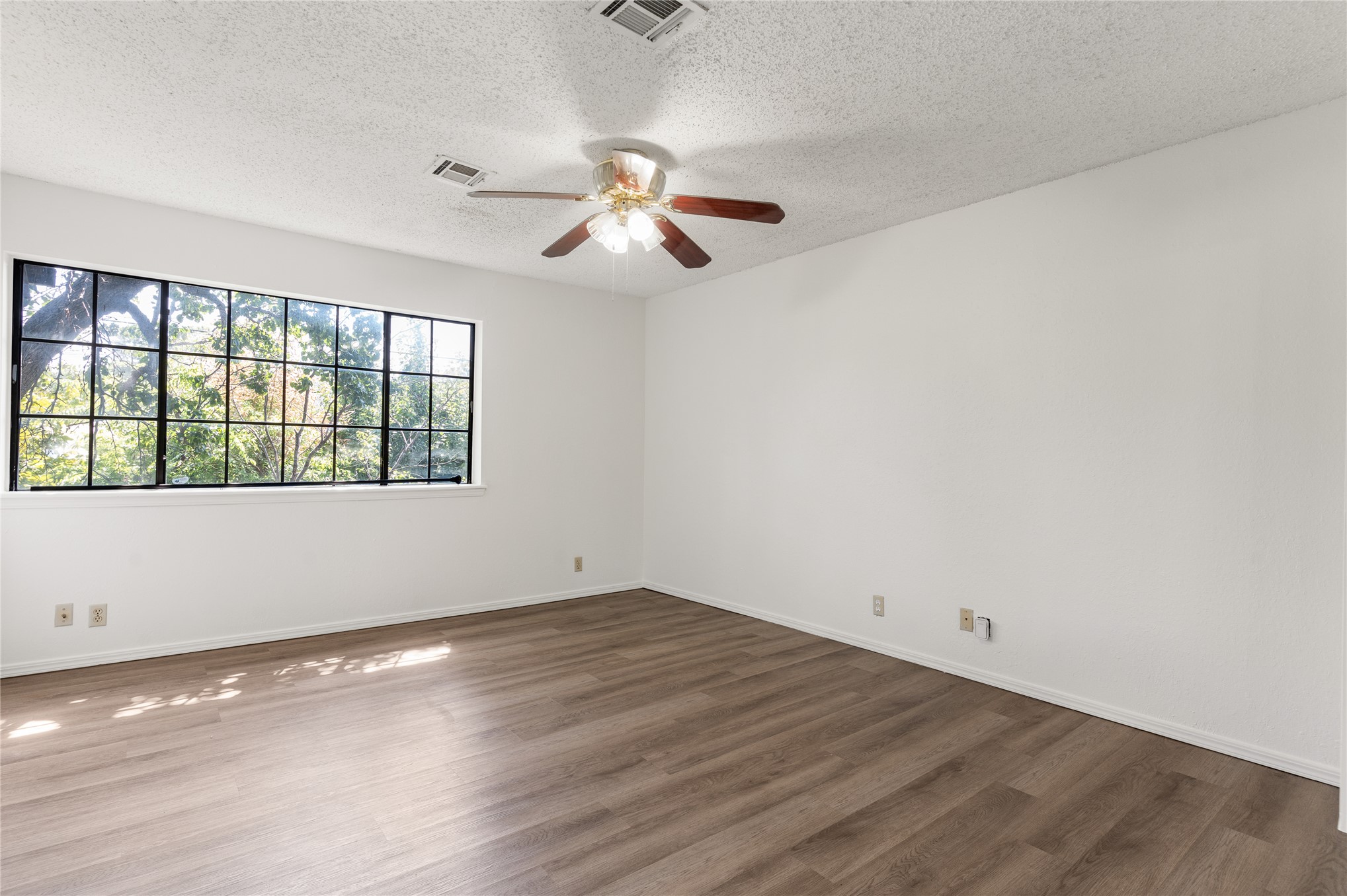 7435 S Winston Place 602 Property Photo 17