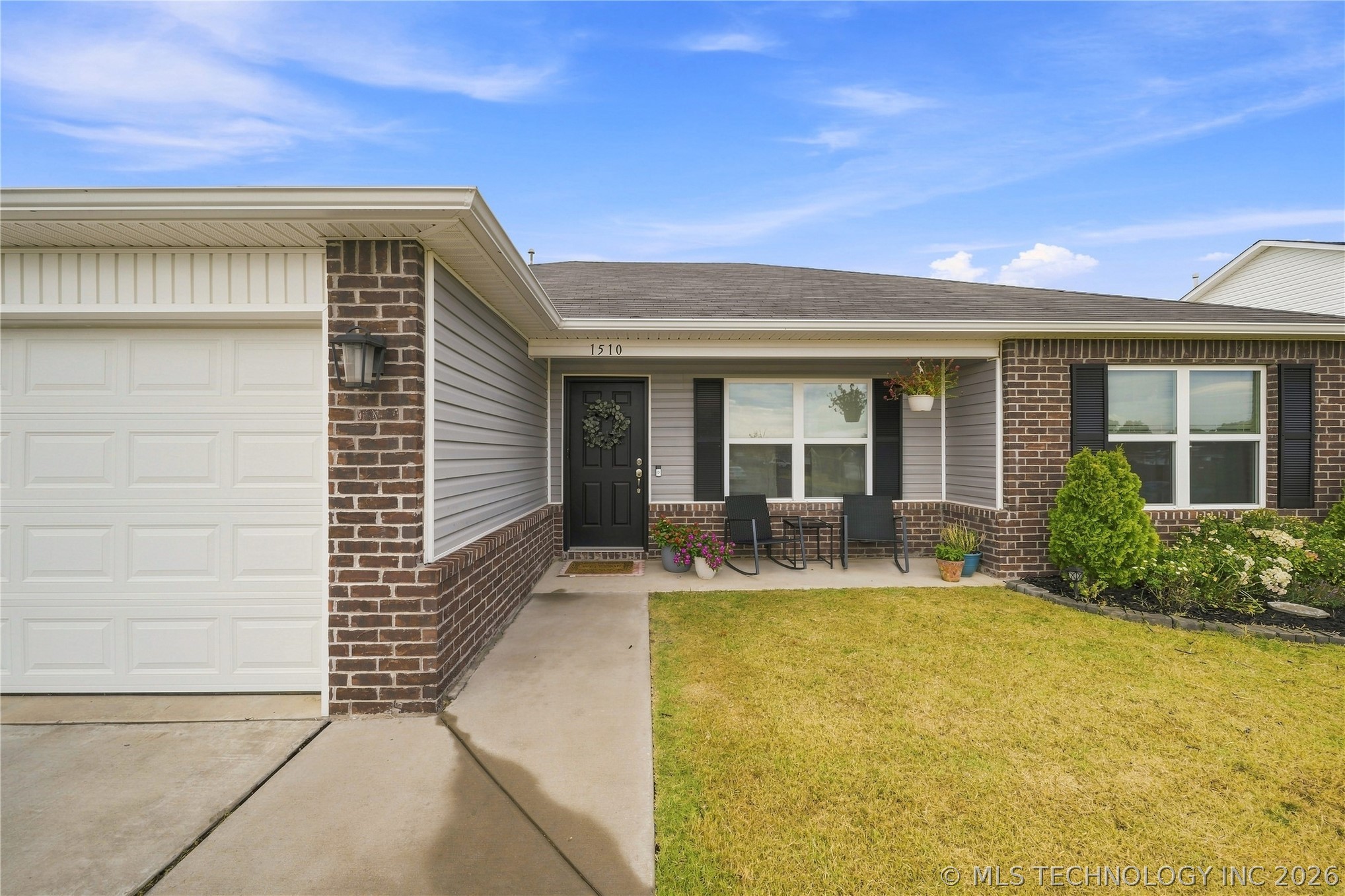 1510 E Urbana Street Property Photo 4
