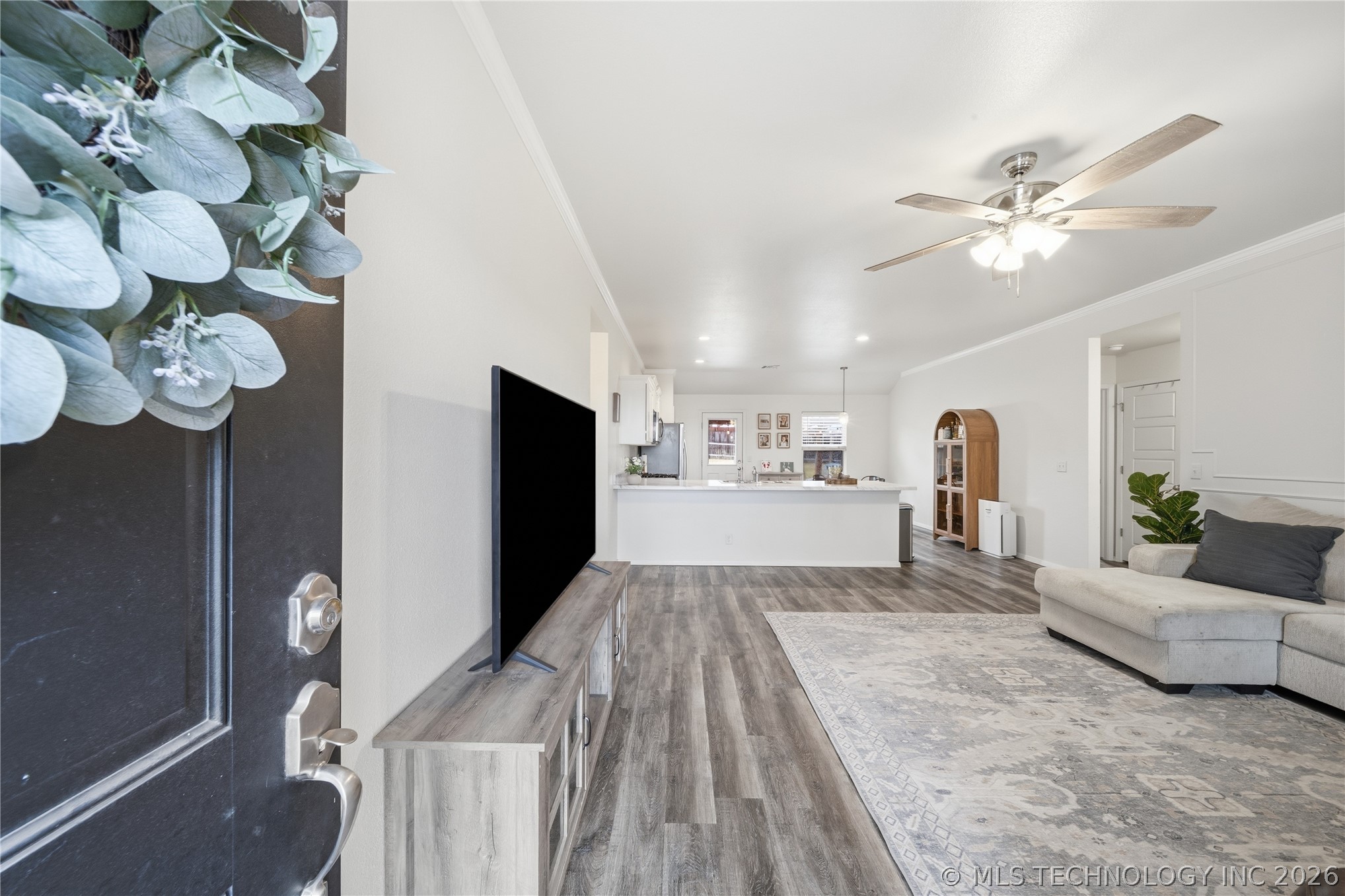 1510 E Urbana Street Property Photo 5