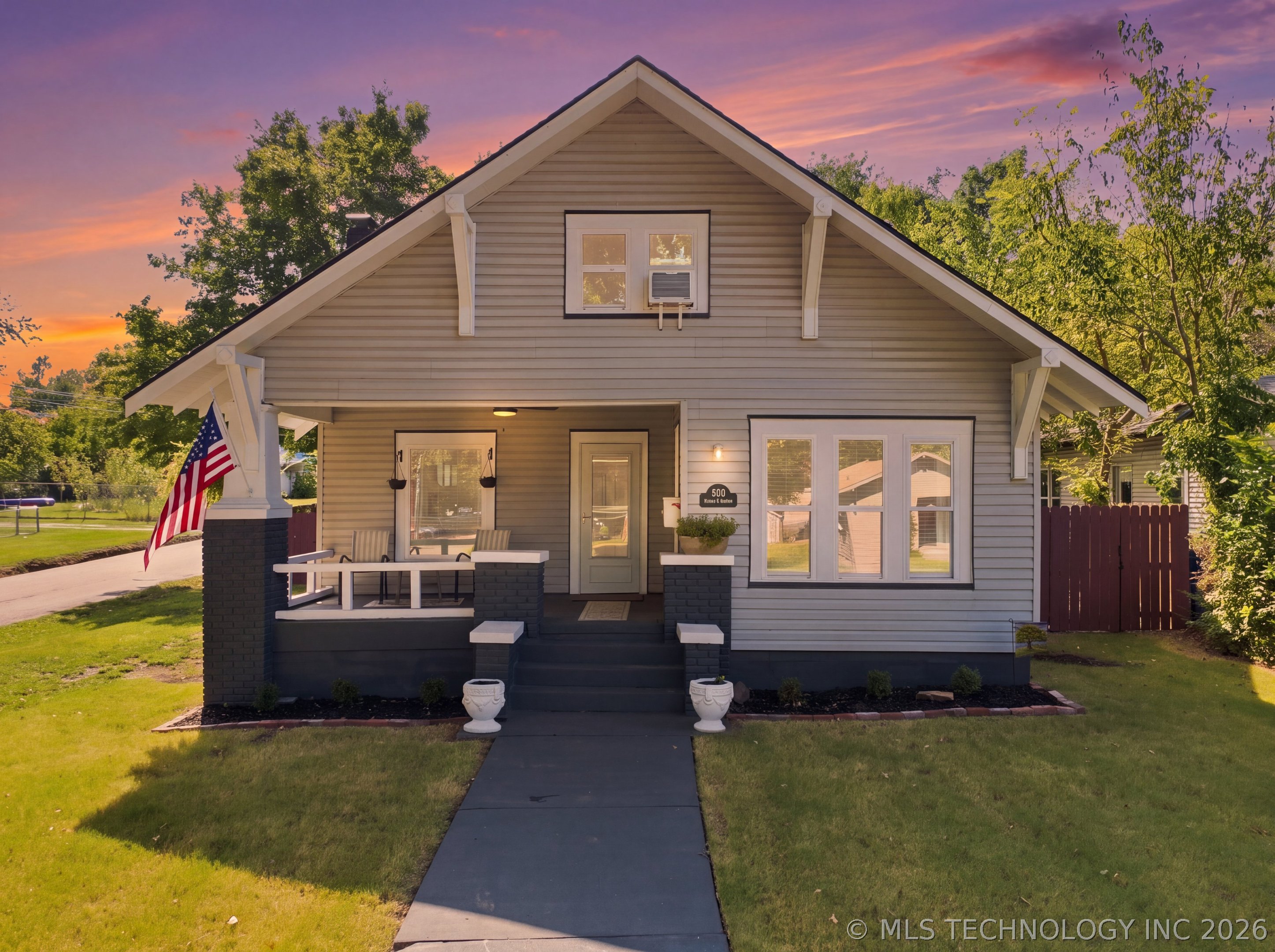 500 N C Avenue Property Photo 1