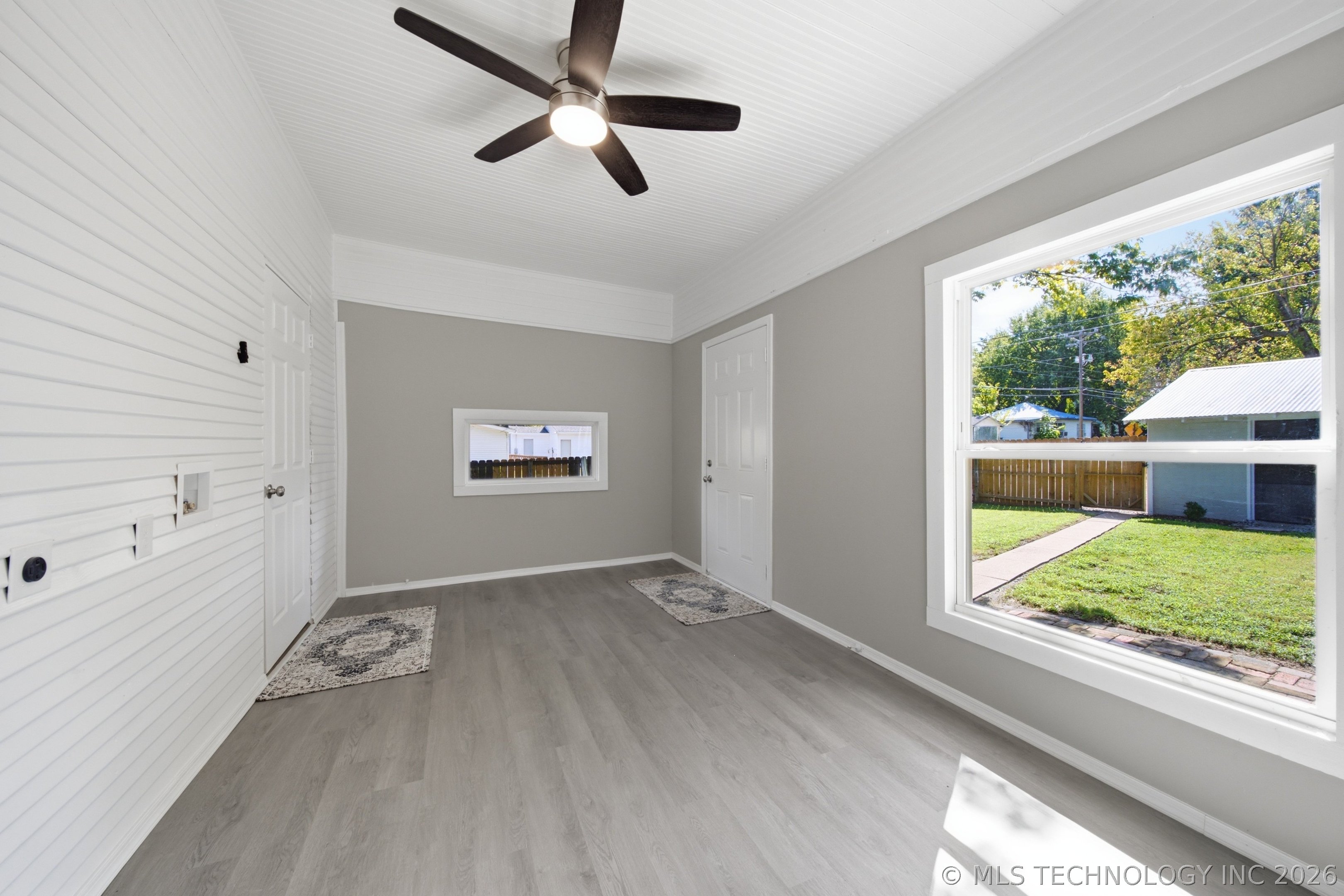 500 N C Avenue Property Photo 34