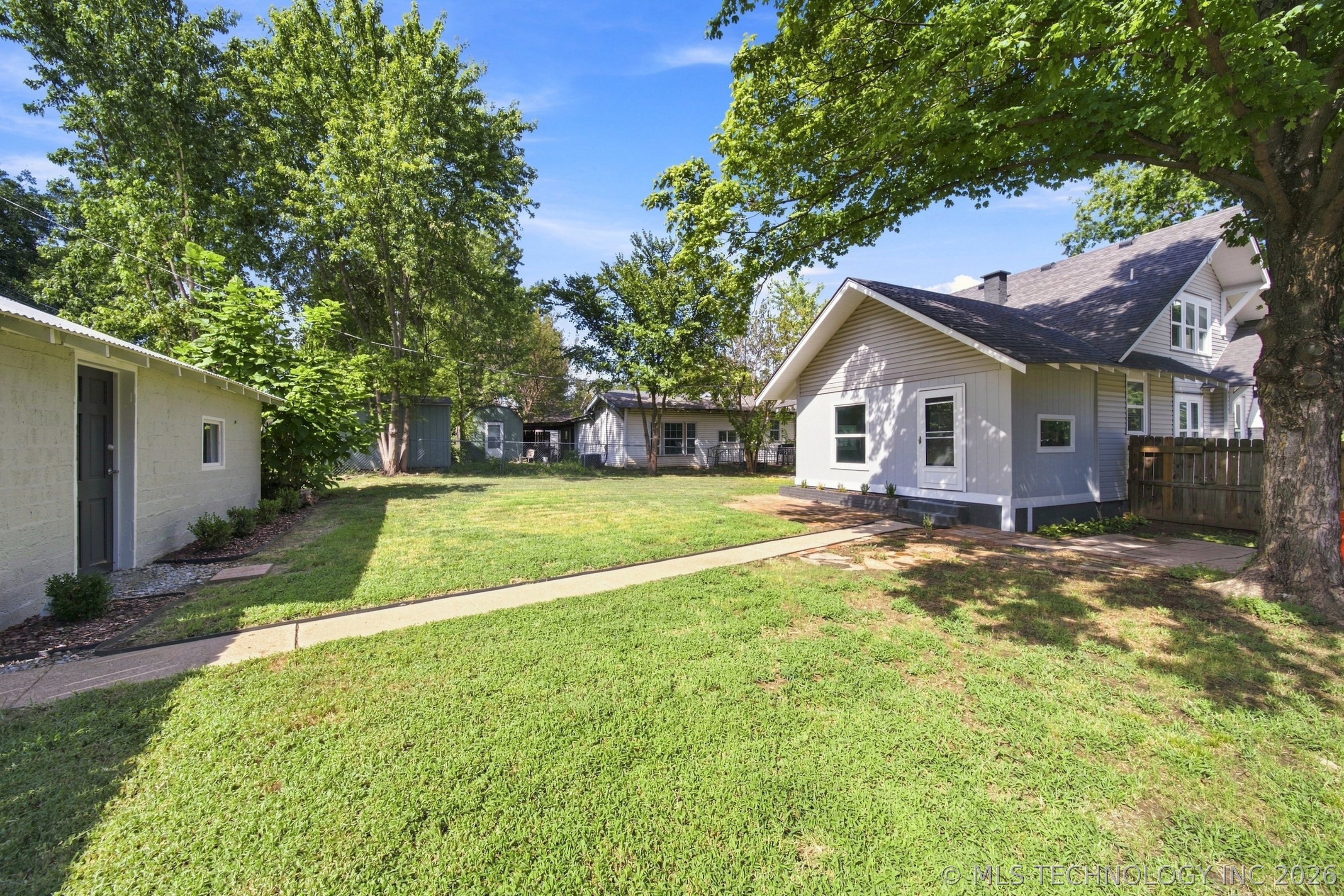 500 N C Avenue Property Photo 44