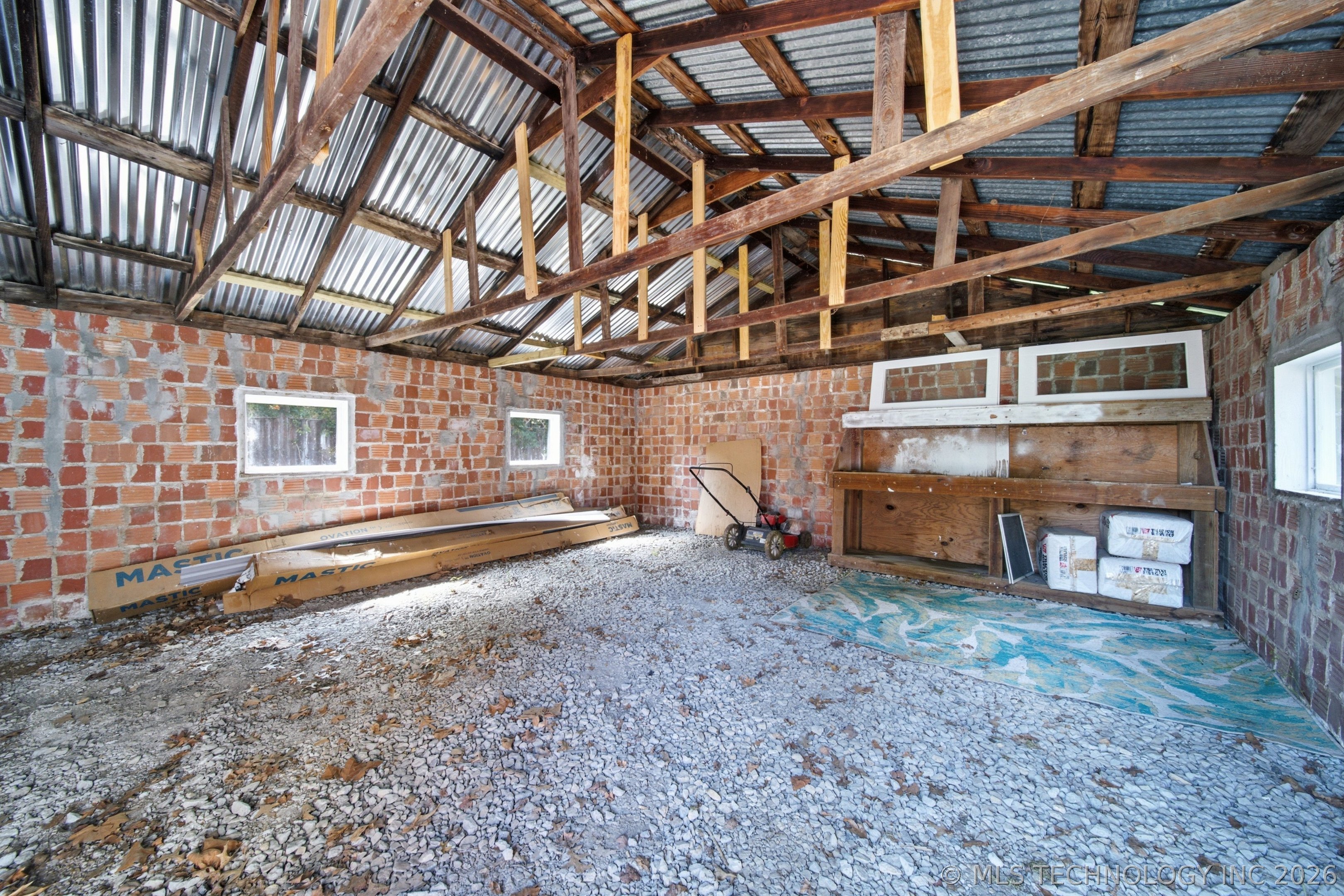 500 N C Avenue Property Photo 48