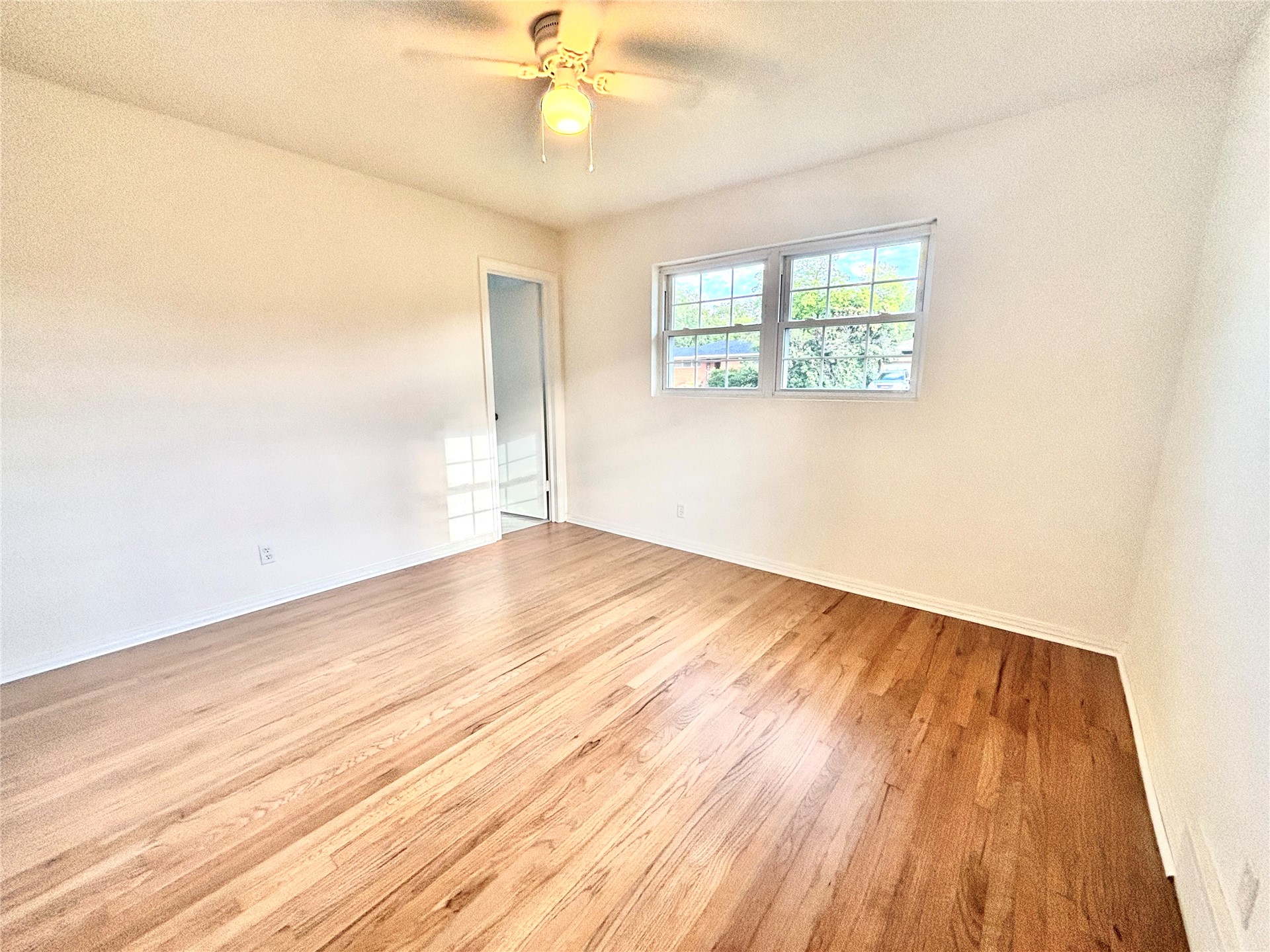 612 Northwest Avenue Property Photo 27