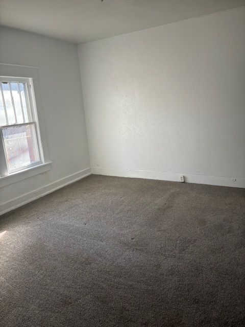 523 16th Property Photo 15