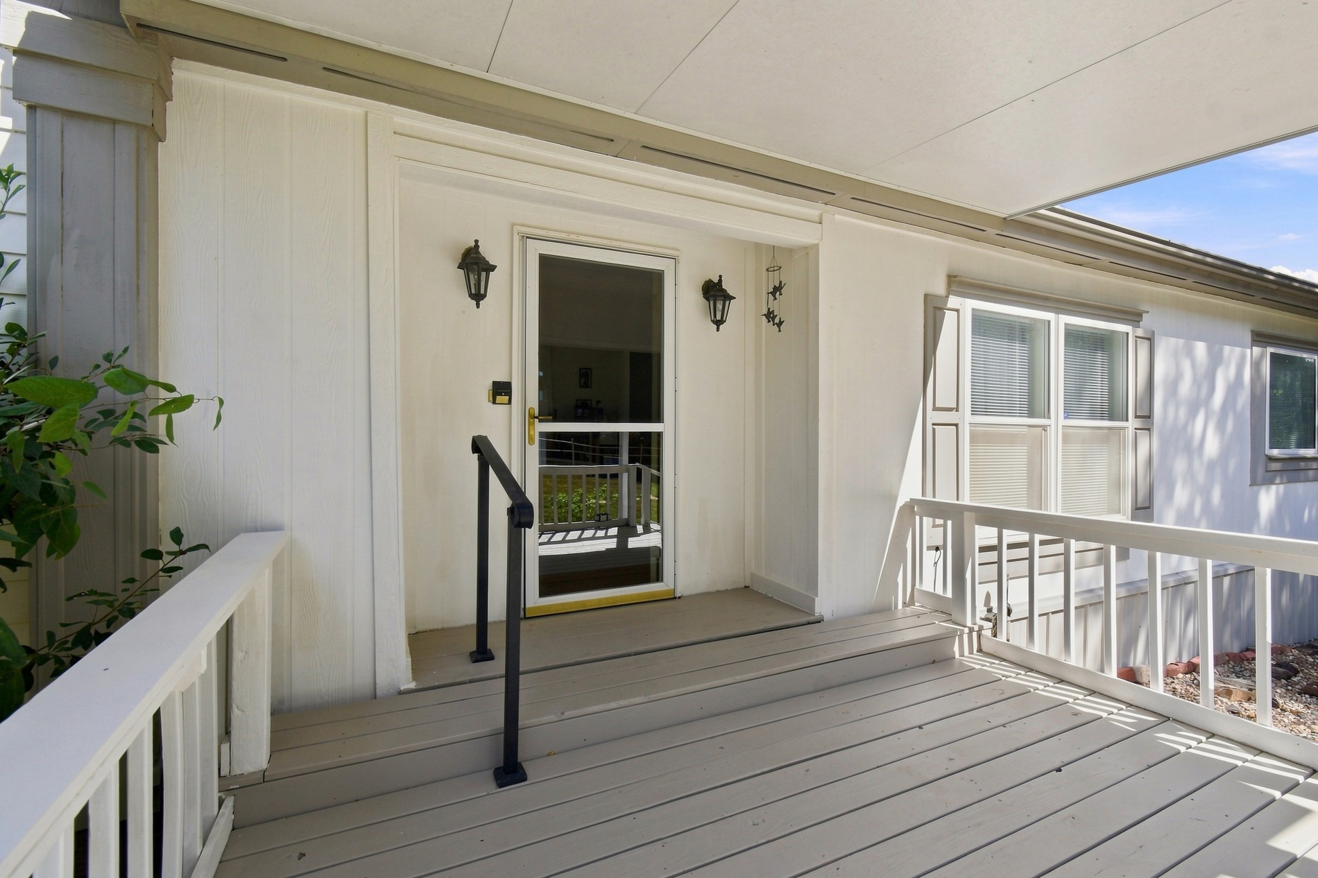 20249 W Archer Street Property Photo 6