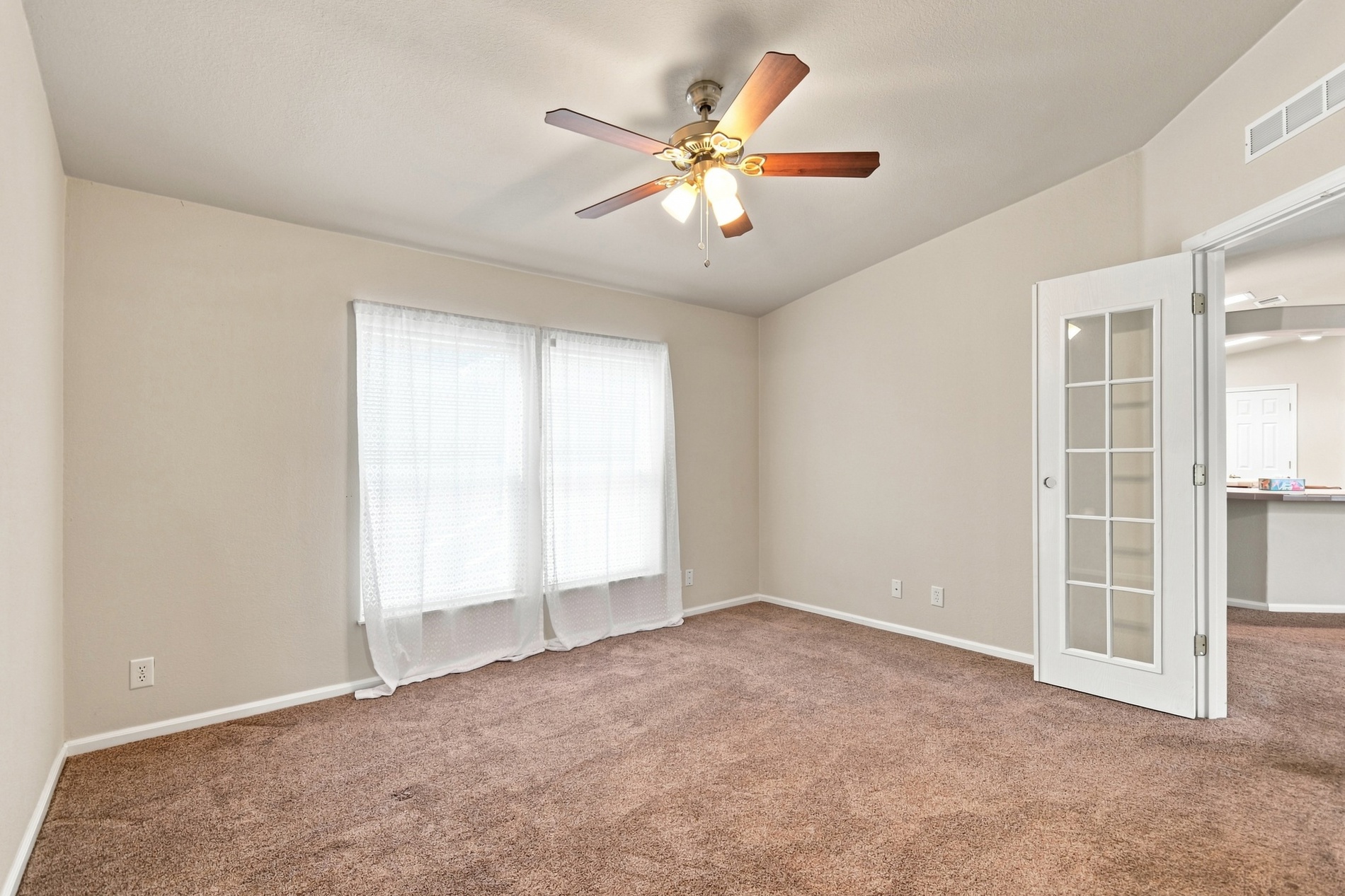 20249 W Archer Street Property Photo 15