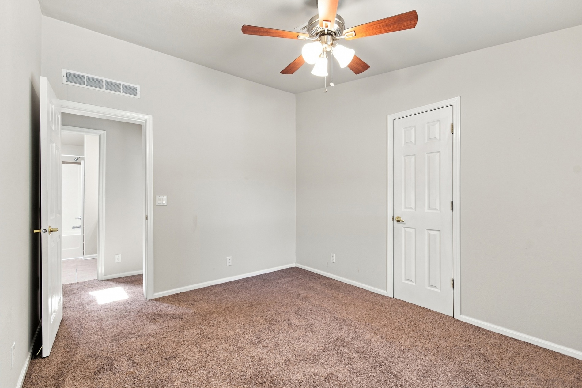 20249 W Archer Street Property Photo 23