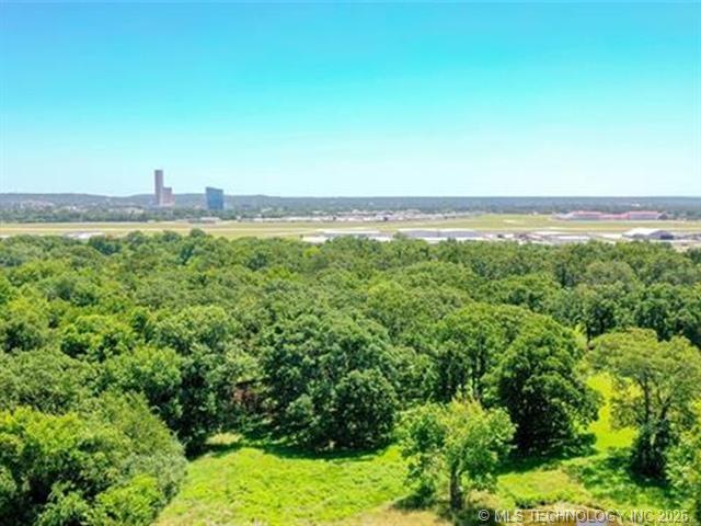 834 W 84th Street Property Photo 1