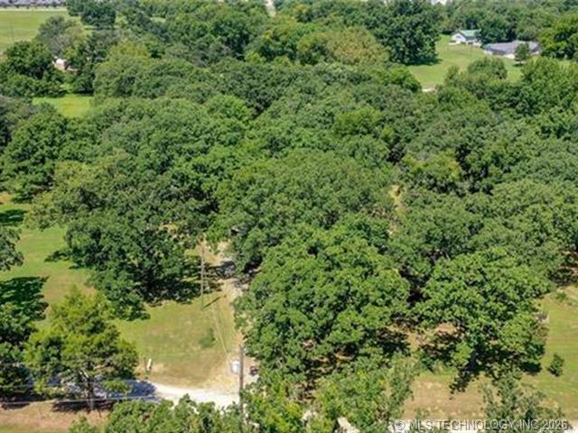 834 W 84th Street Property Photo 4