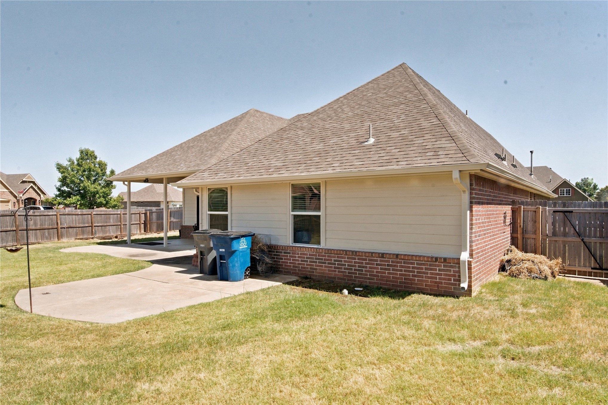 17519 E 45th Street Property Photo 34