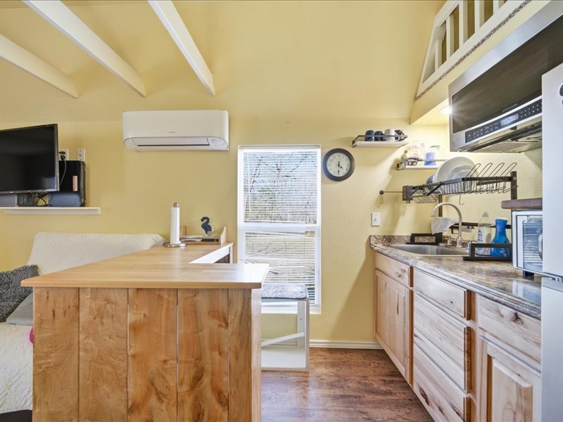 600 S Main Property Photo 26