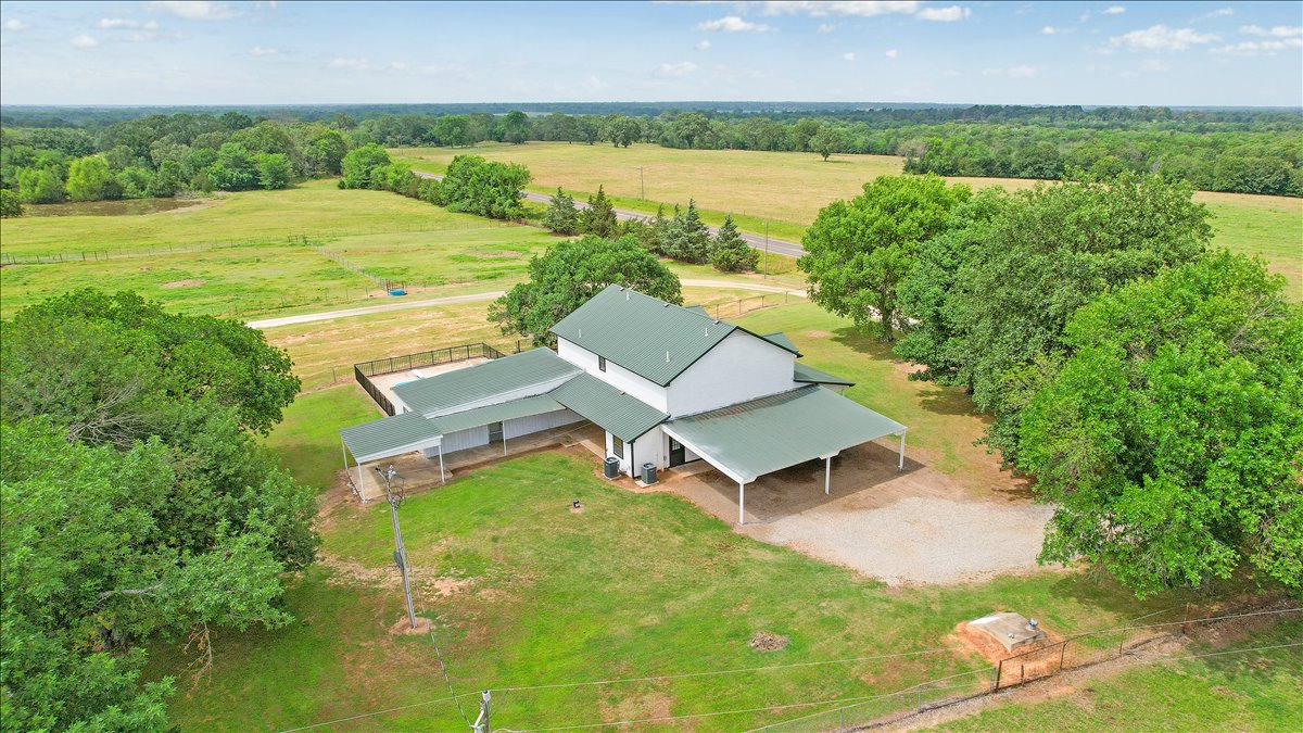 1205 N 4360 Road Property Photo 39