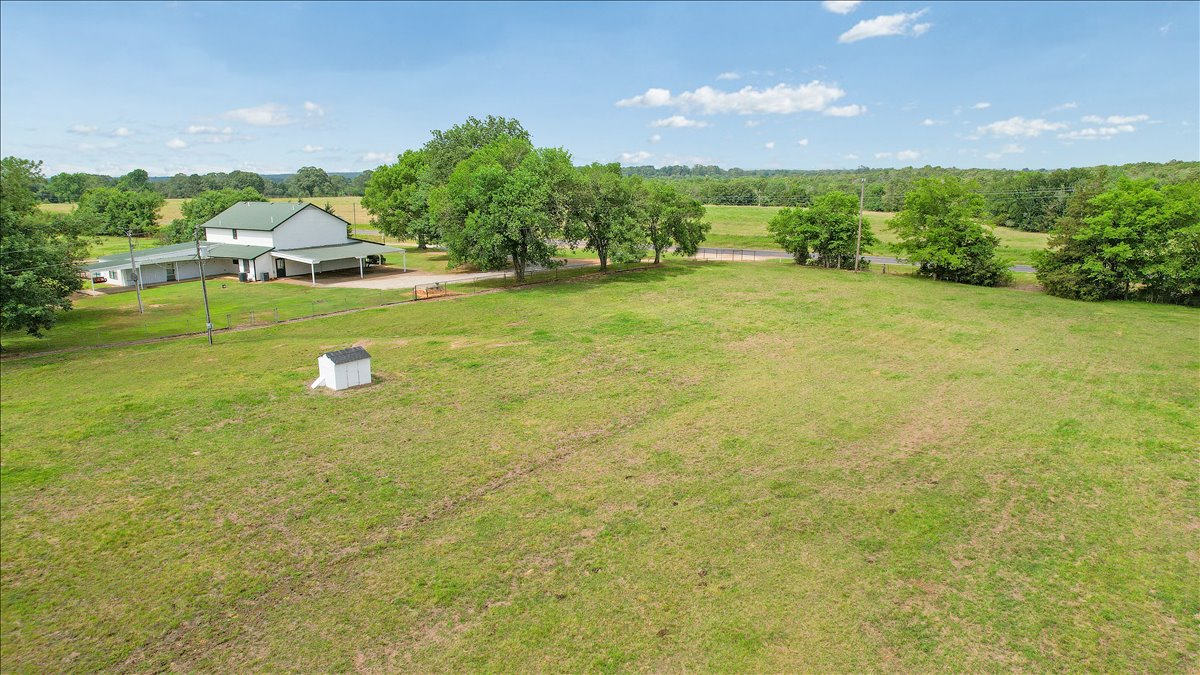 1205 N 4360 Road Property Photo 45