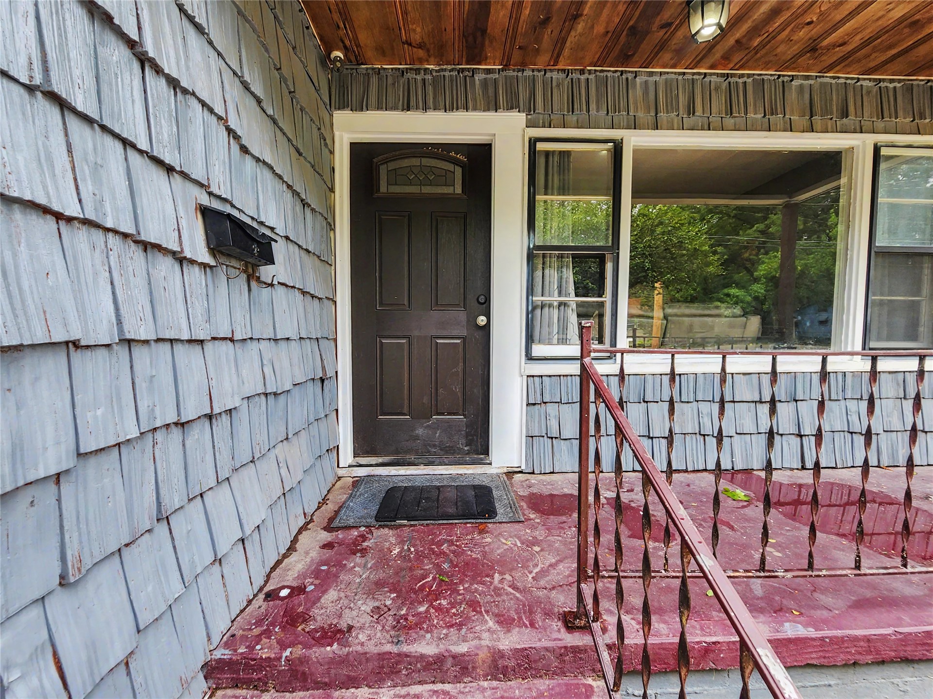1100 S State Avenue Property Photo 5